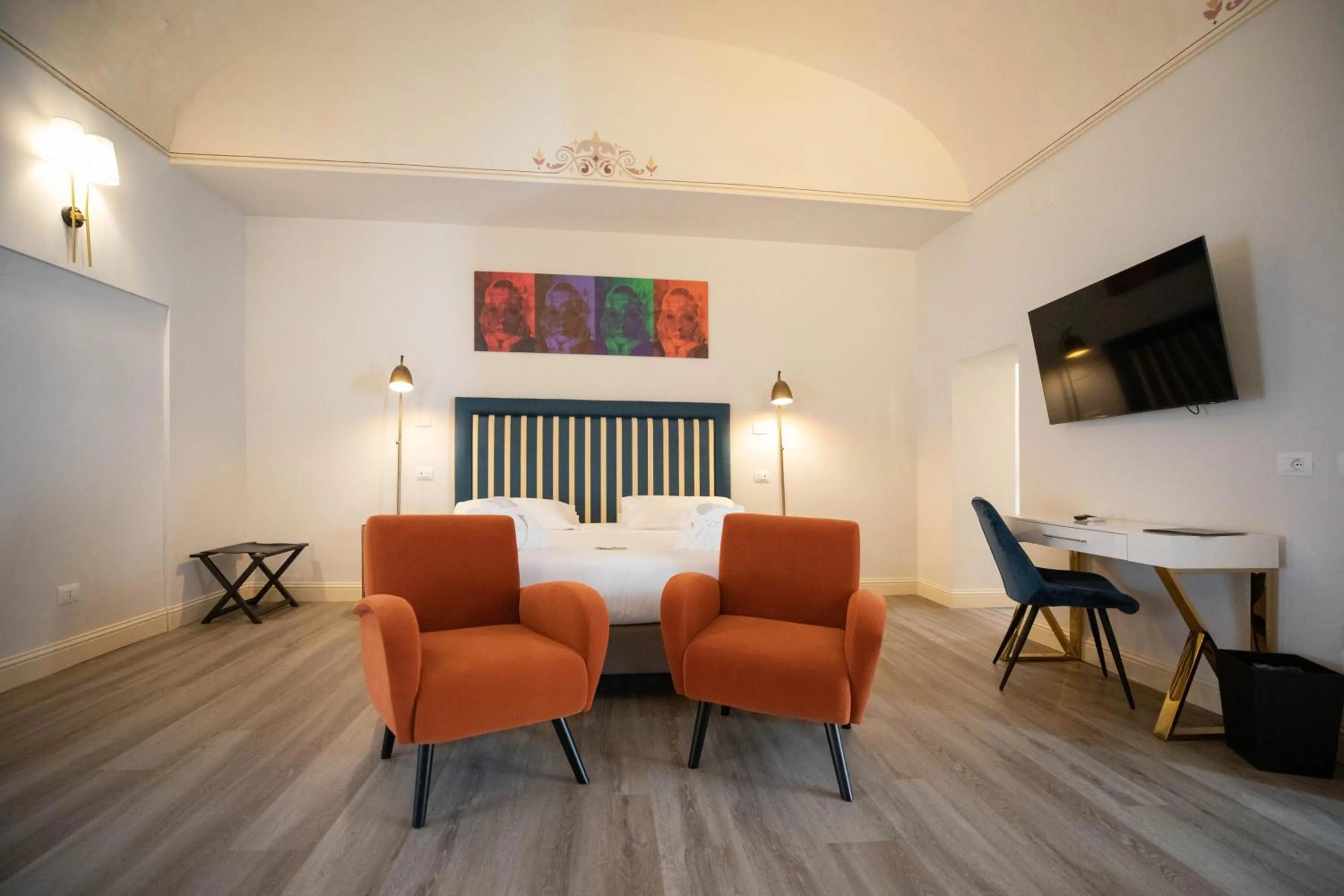 TV and multimedia in Lanterne Magiche Ortigia Suites
