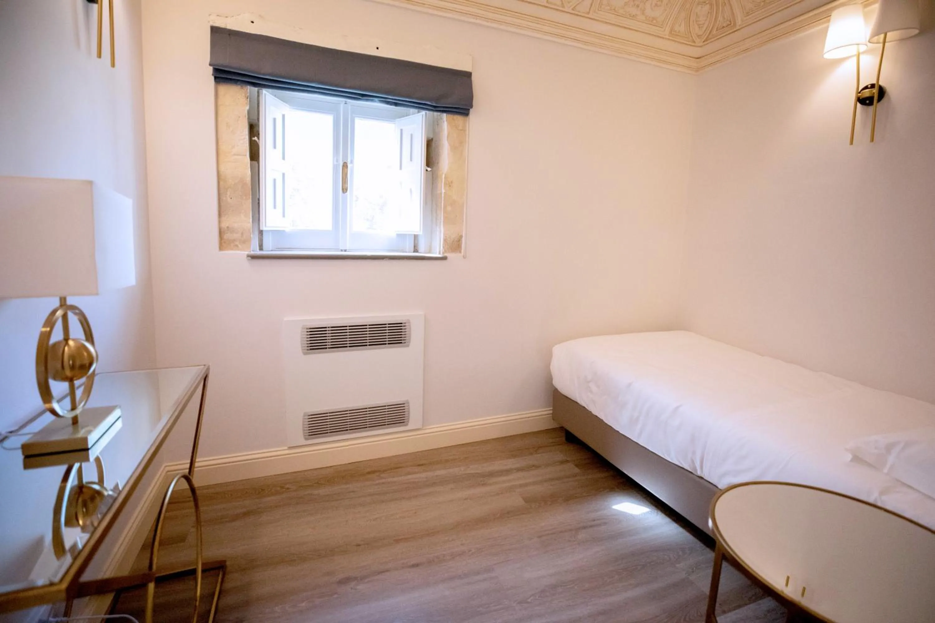 children, Bed in Lanterne Magiche Ortigia Suites