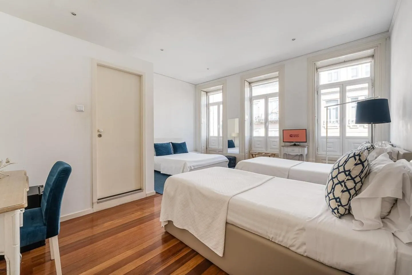 Bed in GuestReady - Charming House Marquês