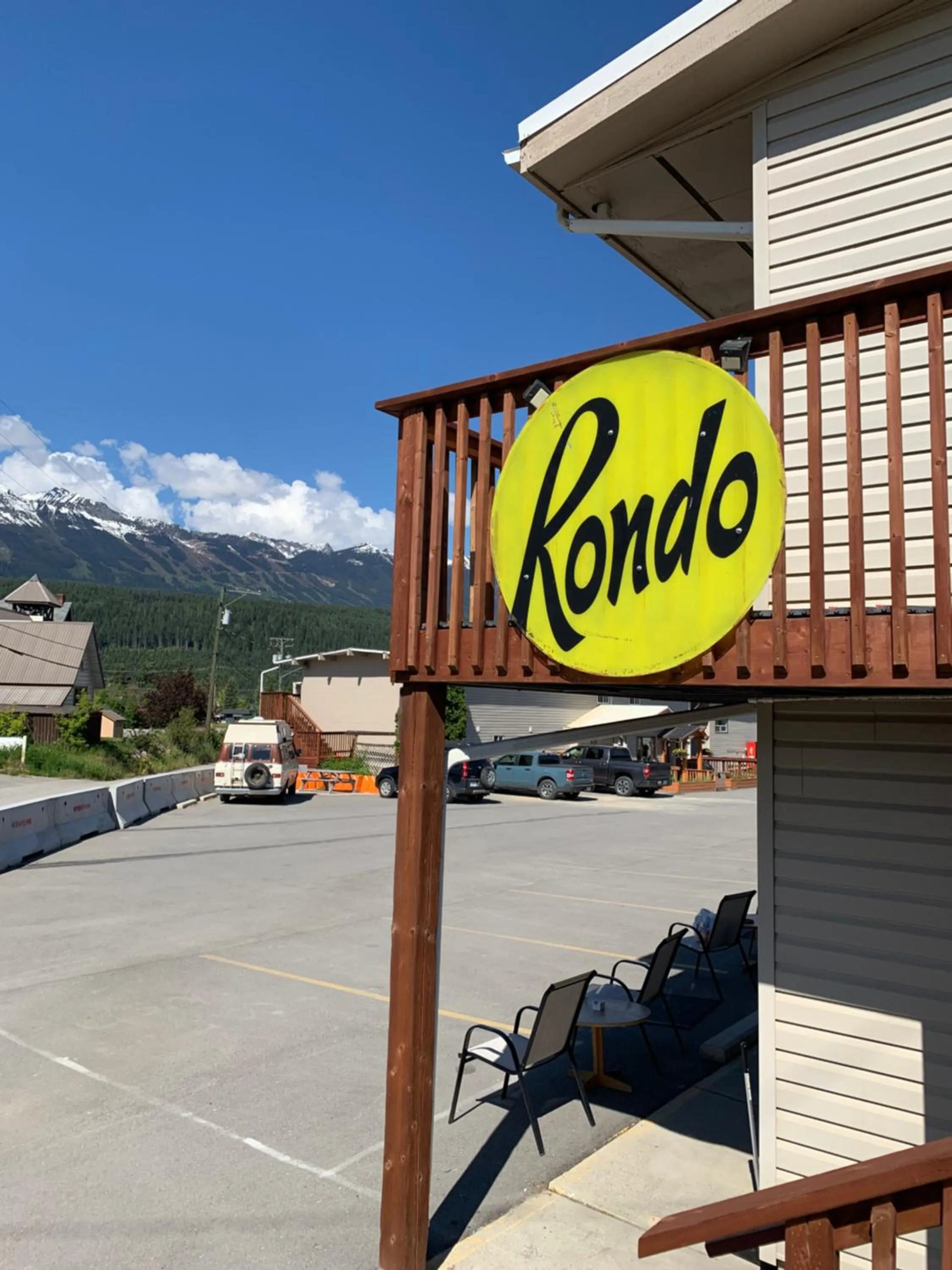 Property logo or sign in Rondo Motel