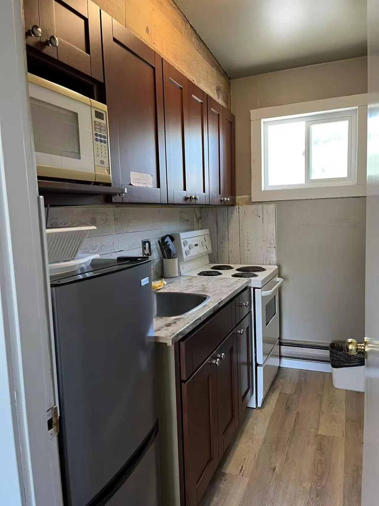 Kitchen or kitchenette in Rondo Motel