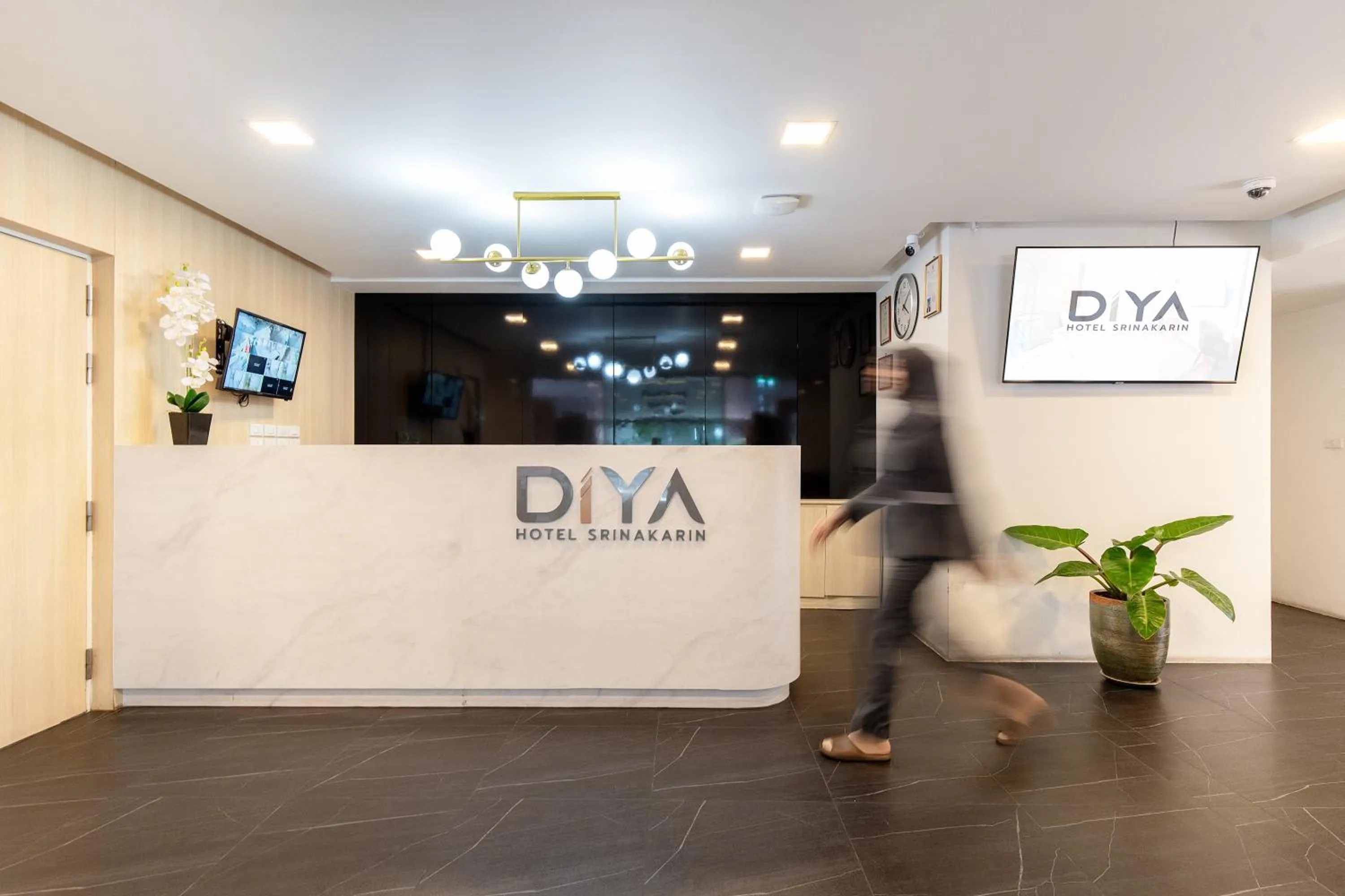 Lobby or reception in Diya Hotel Bangkok