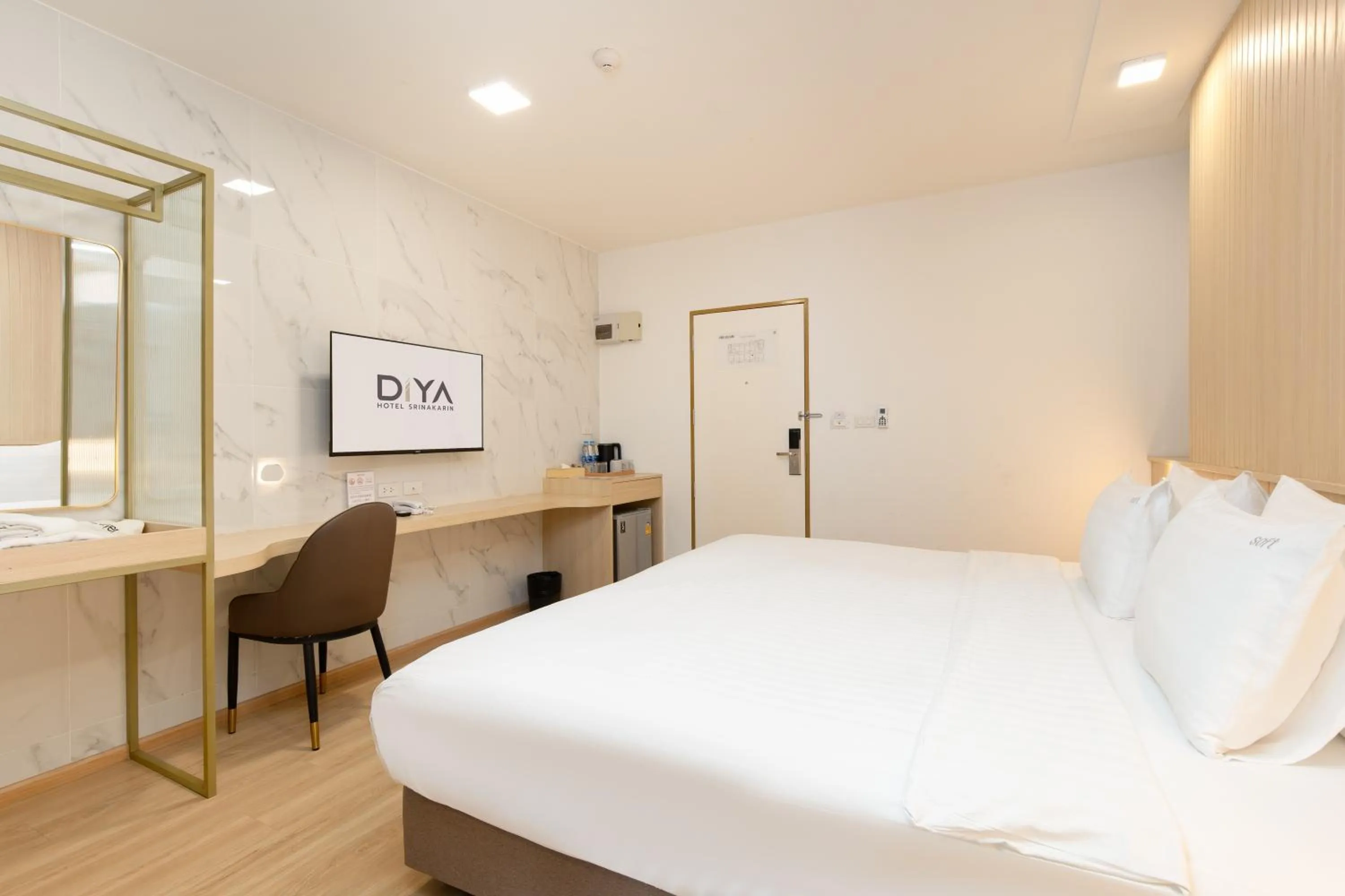 Bed in Diya Hotel Bangkok