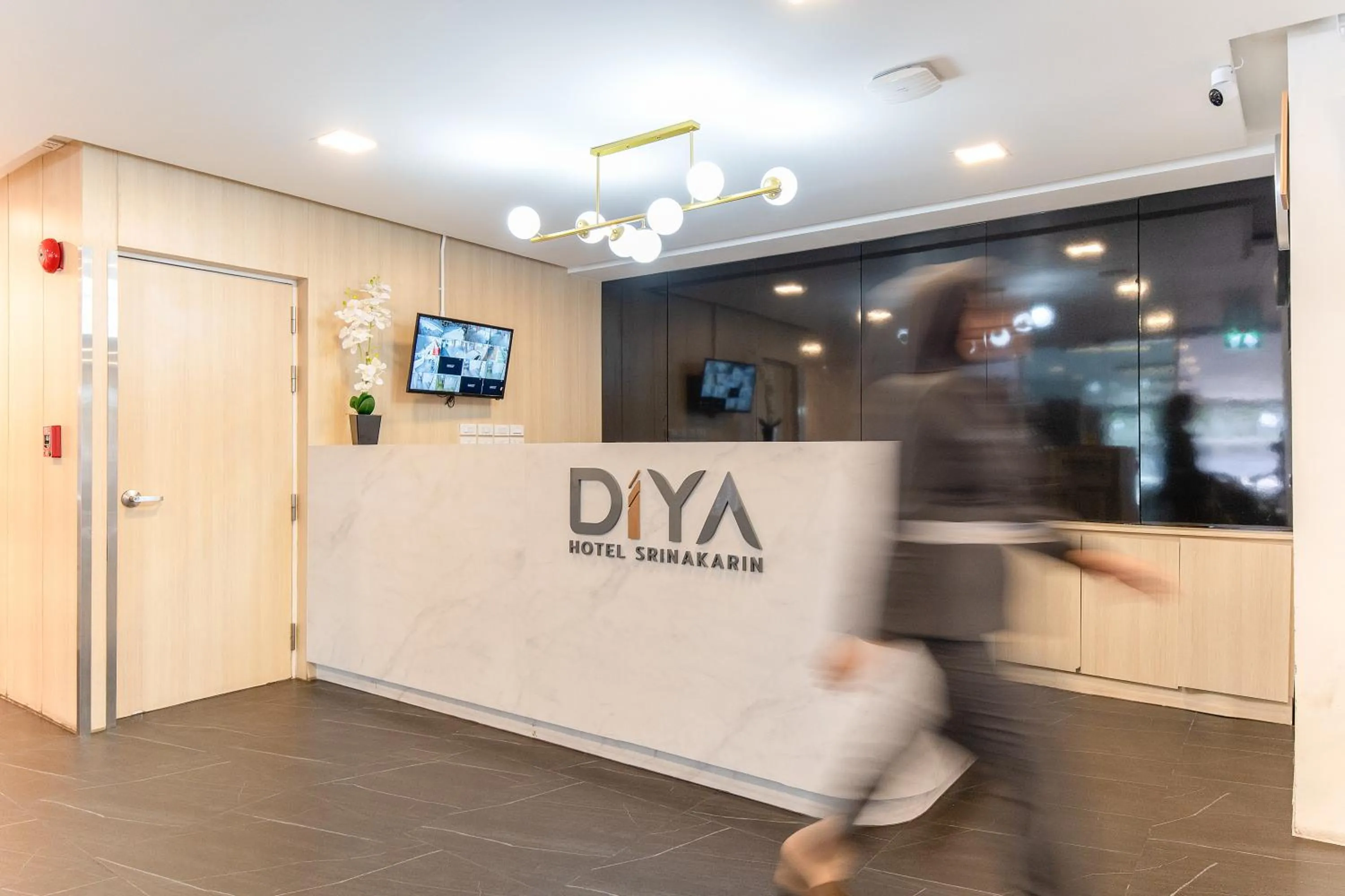 Lobby or reception in Diya Hotel Bangkok