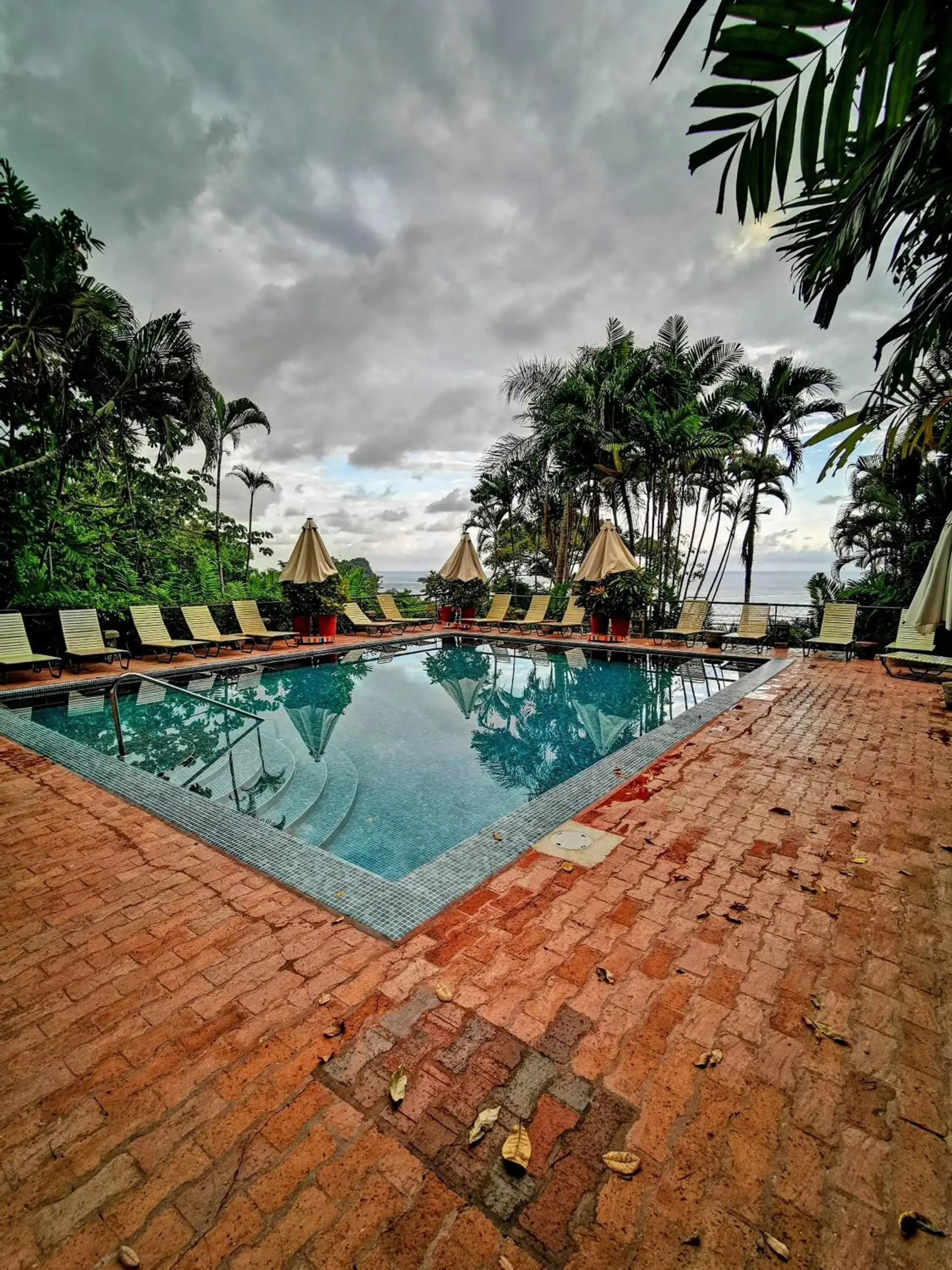 Swimming pool in Hotel Costa Verde Swimming pool in Hotel Costa Verde