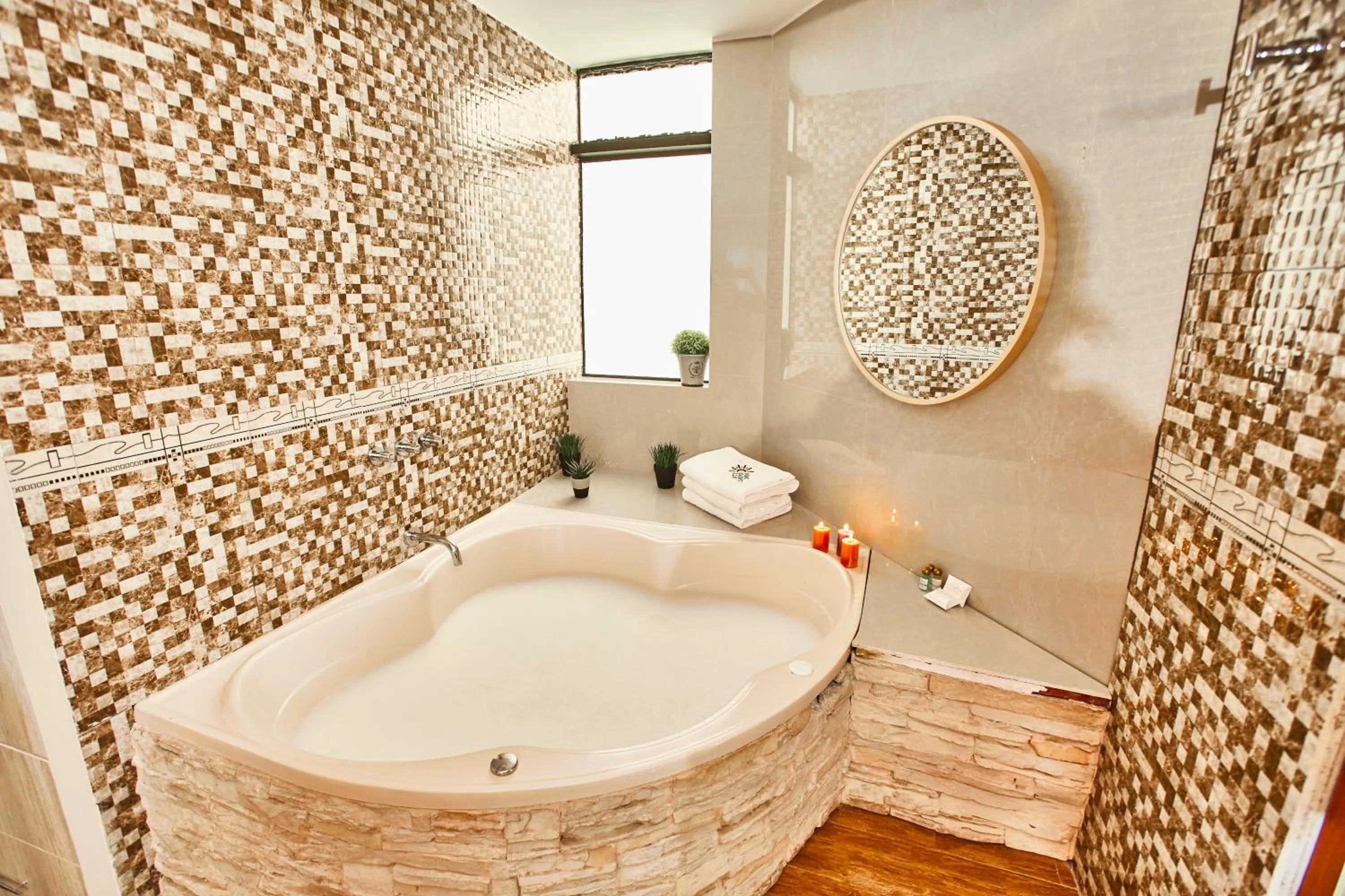 Hot Tub in Inti Tampu Inn