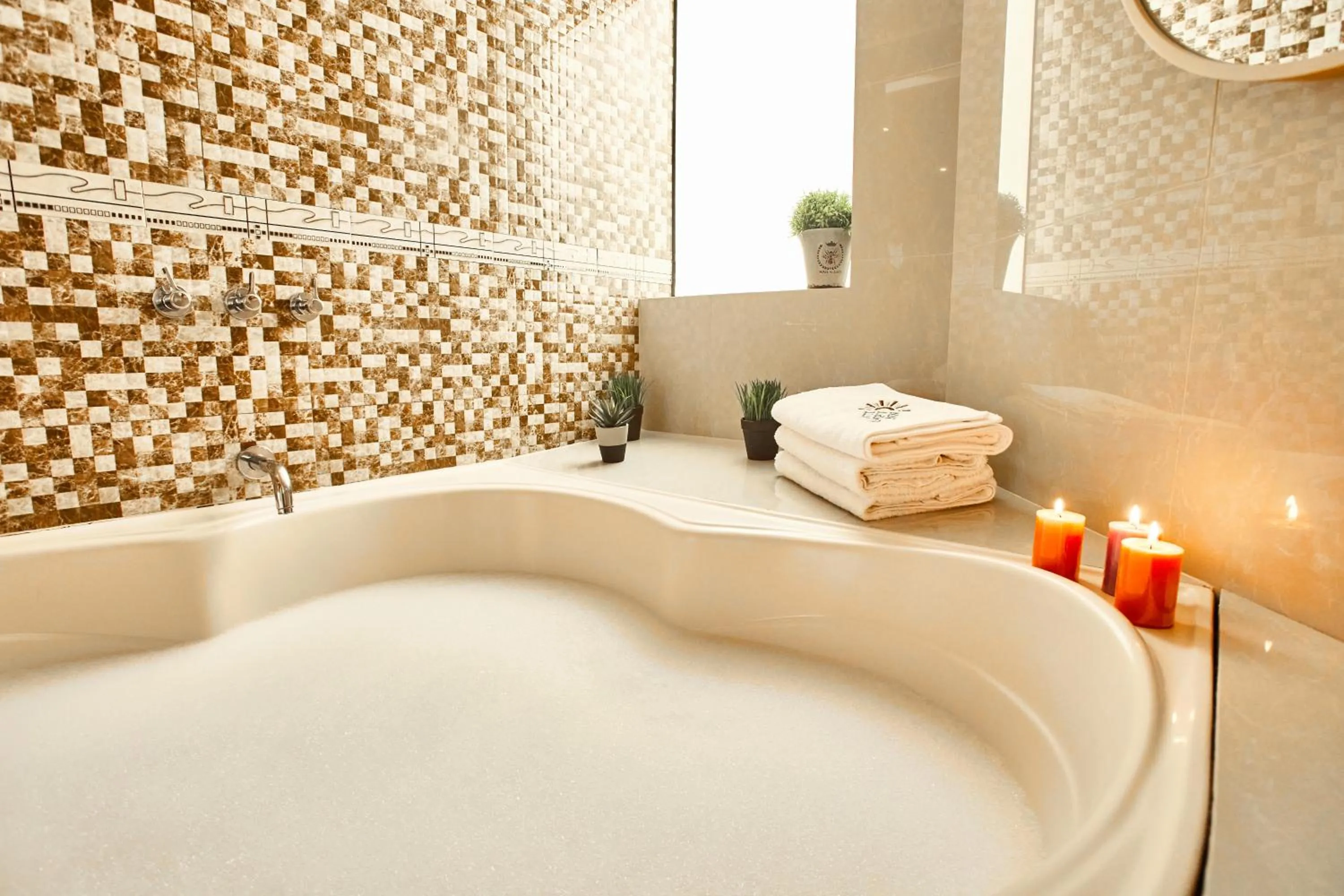 Hot Tub in Inti Tampu Inn