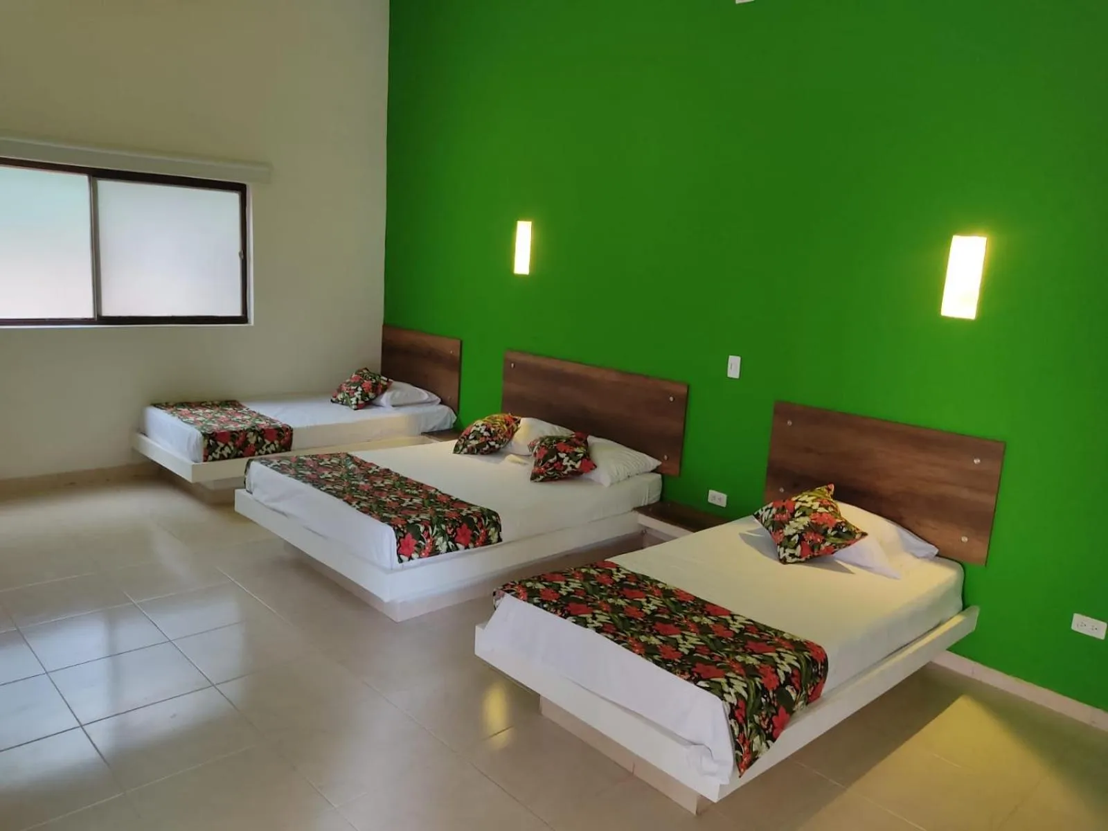 Bedroom, Bed in Arizona Ranch Hotel