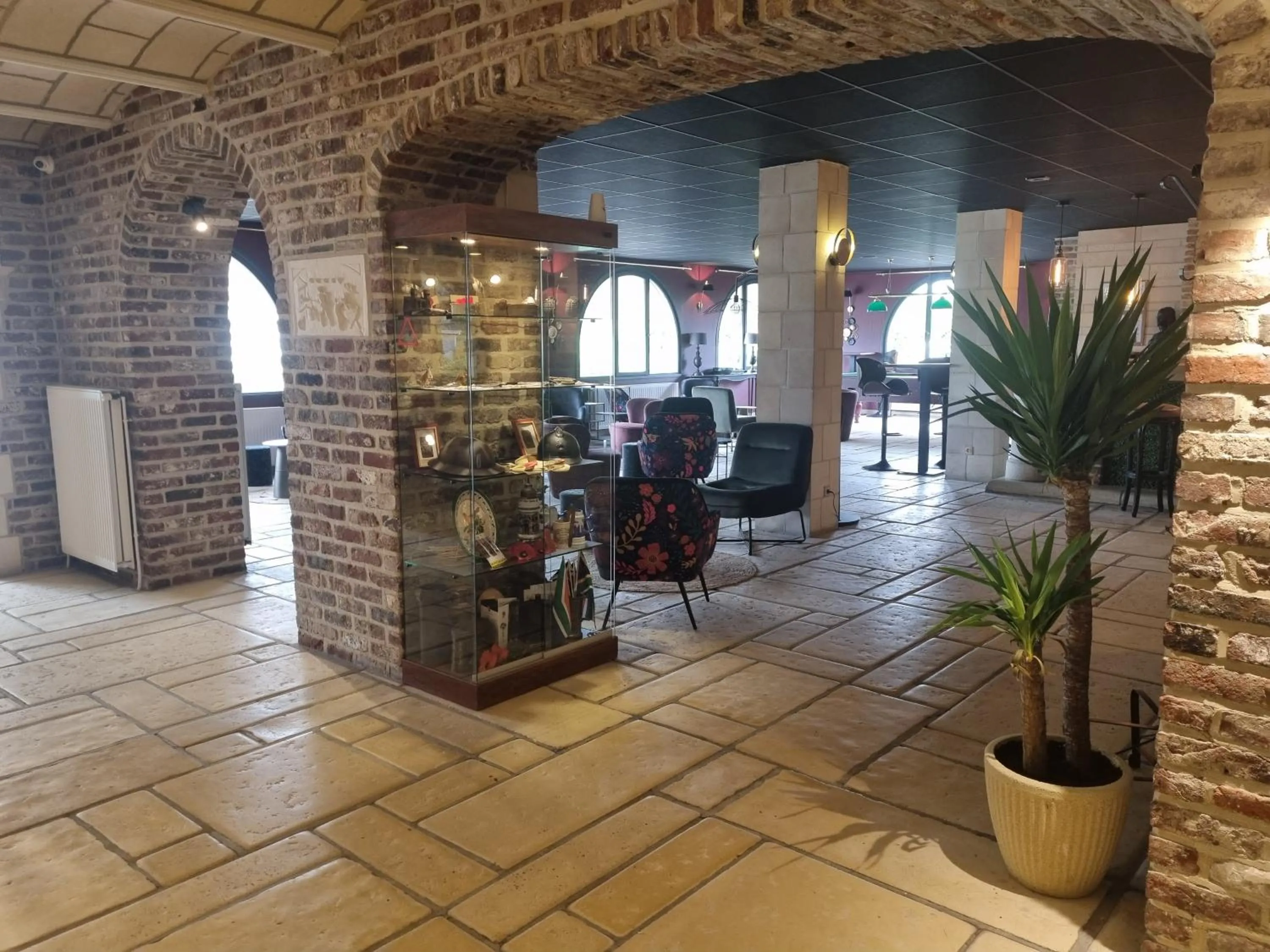 Property building in Hôtel Le Prieuré