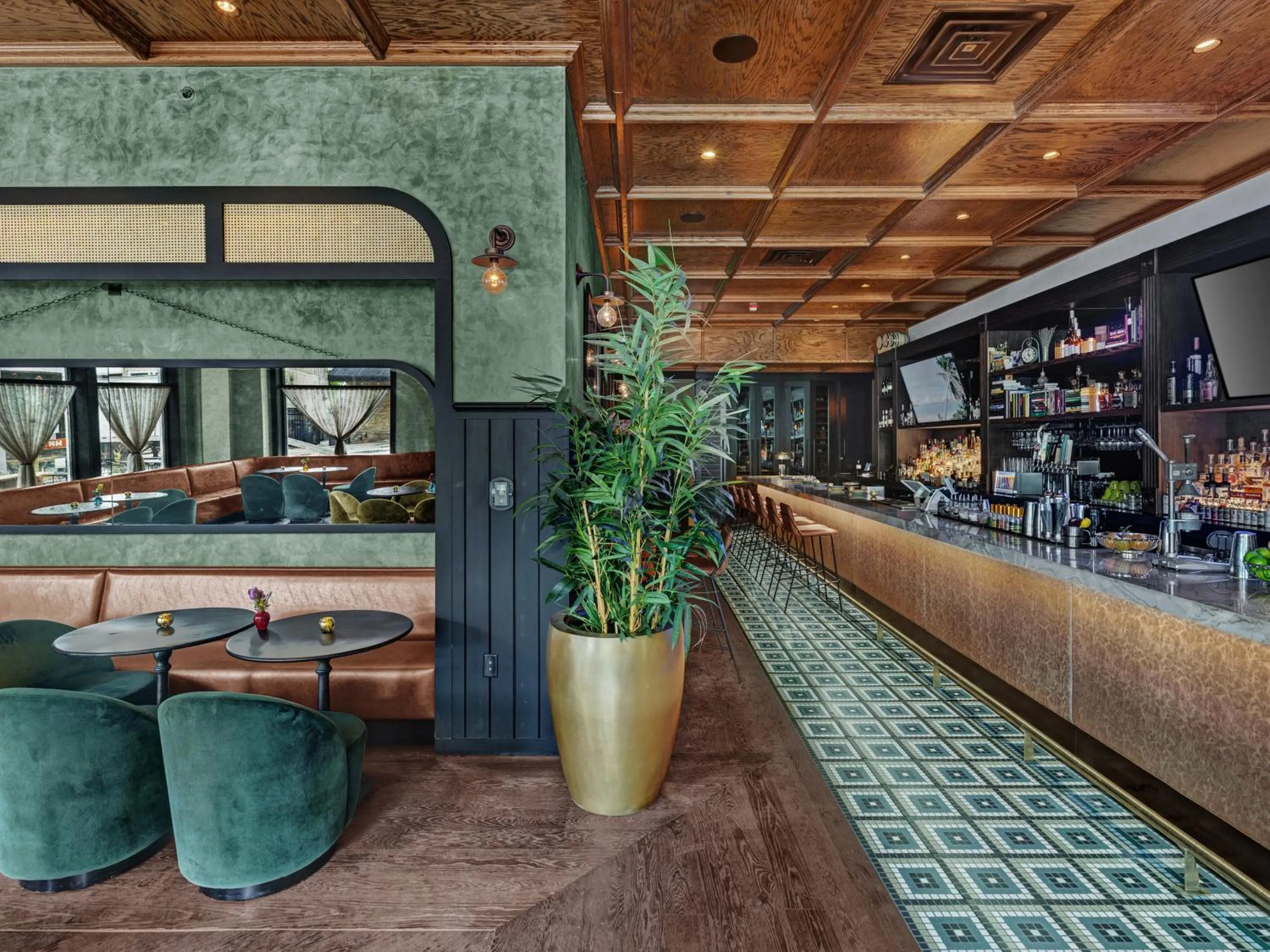 Lounge or bar in Hyatt Place Champaign/Urbana