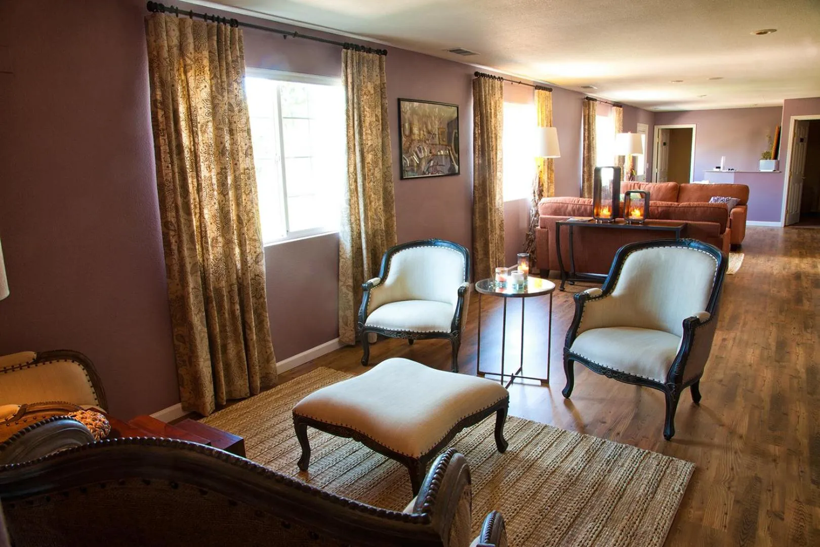 Massage in Purple Orchid Resort & Spa