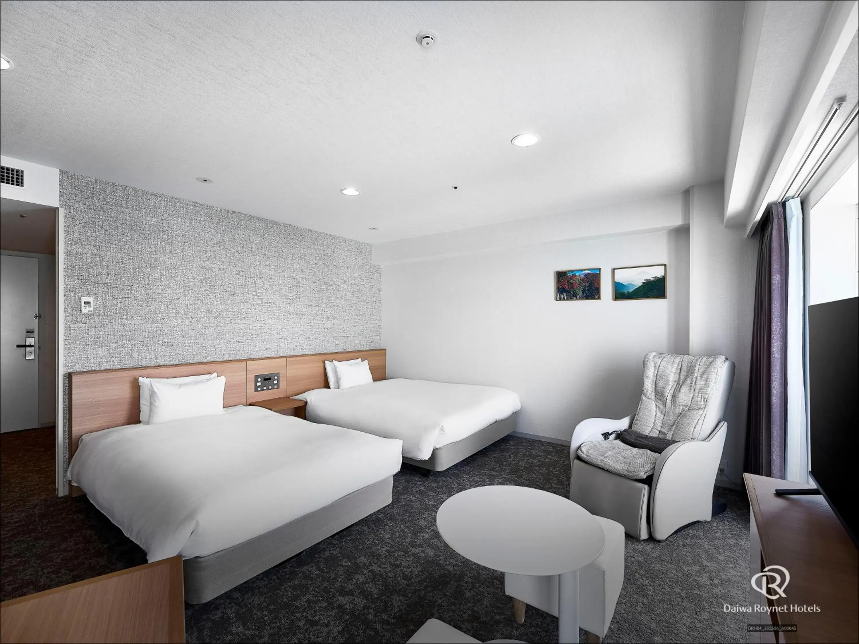 Superior Twin Room - Non-Smoking in Daiwa Roynet Hotel Numazu Superior Twin Room - Non-Smoking in Daiwa Roynet Hotel Numazu