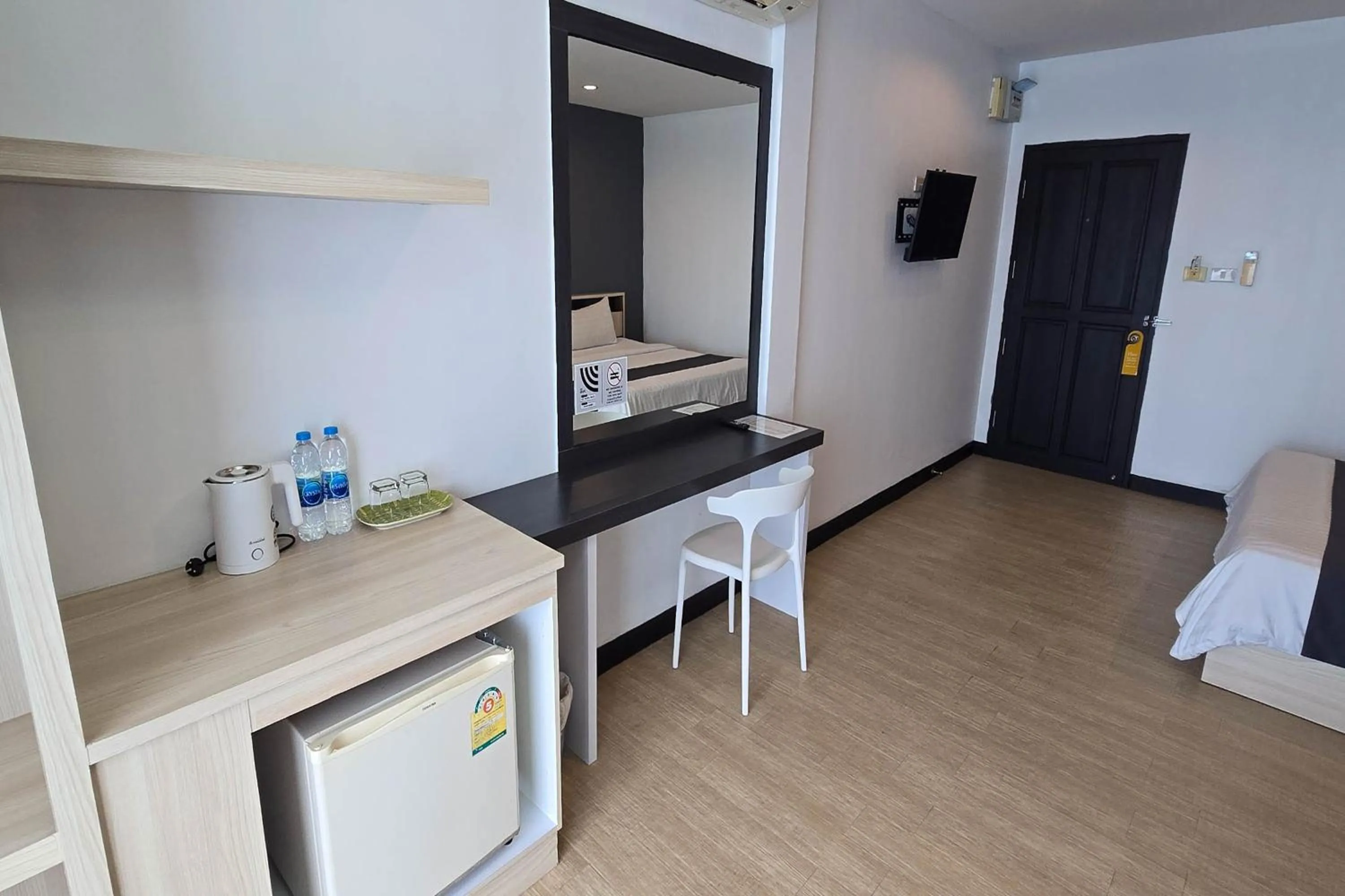 Bed in Le Nara Residence