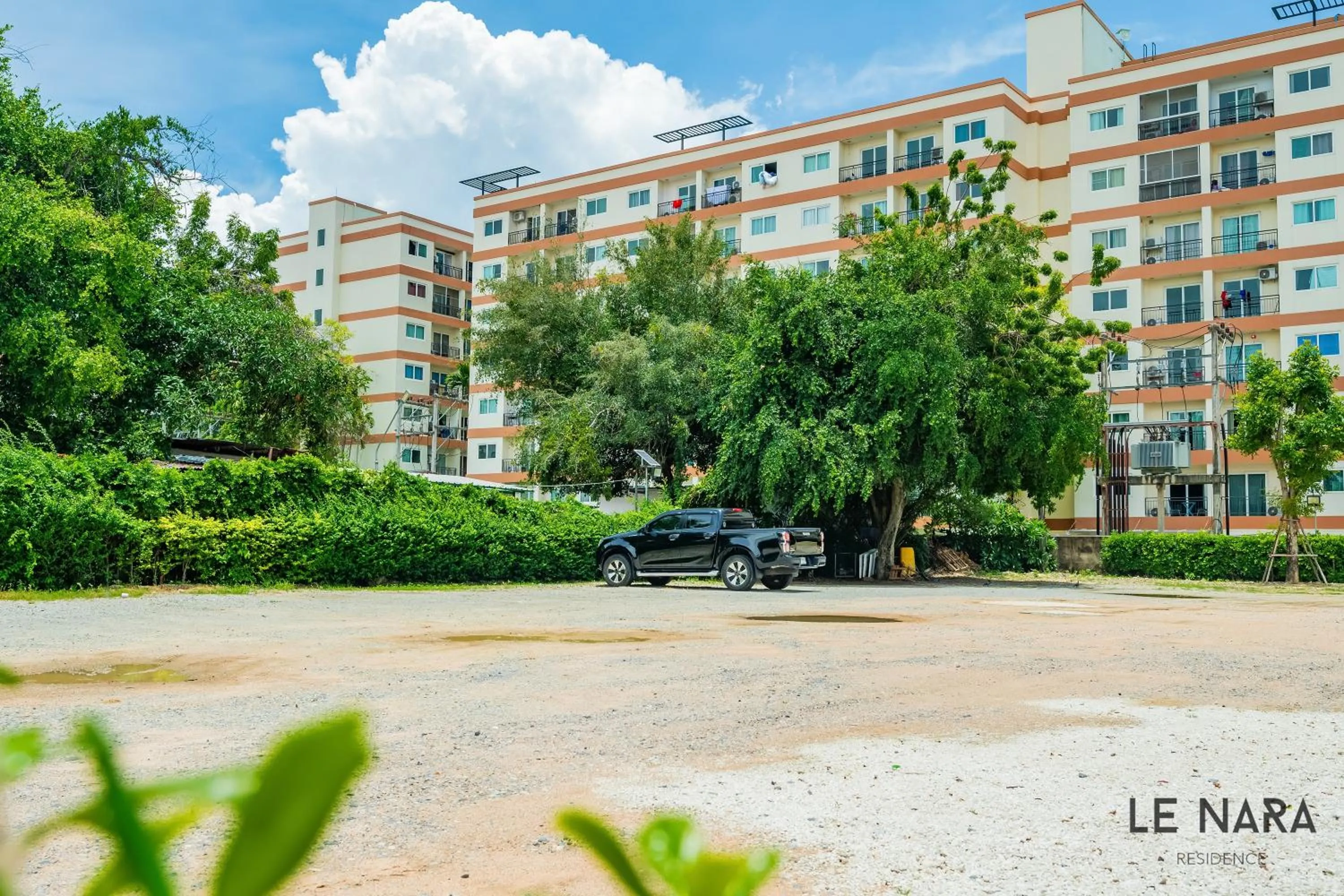 Property building in Le Nara Residence