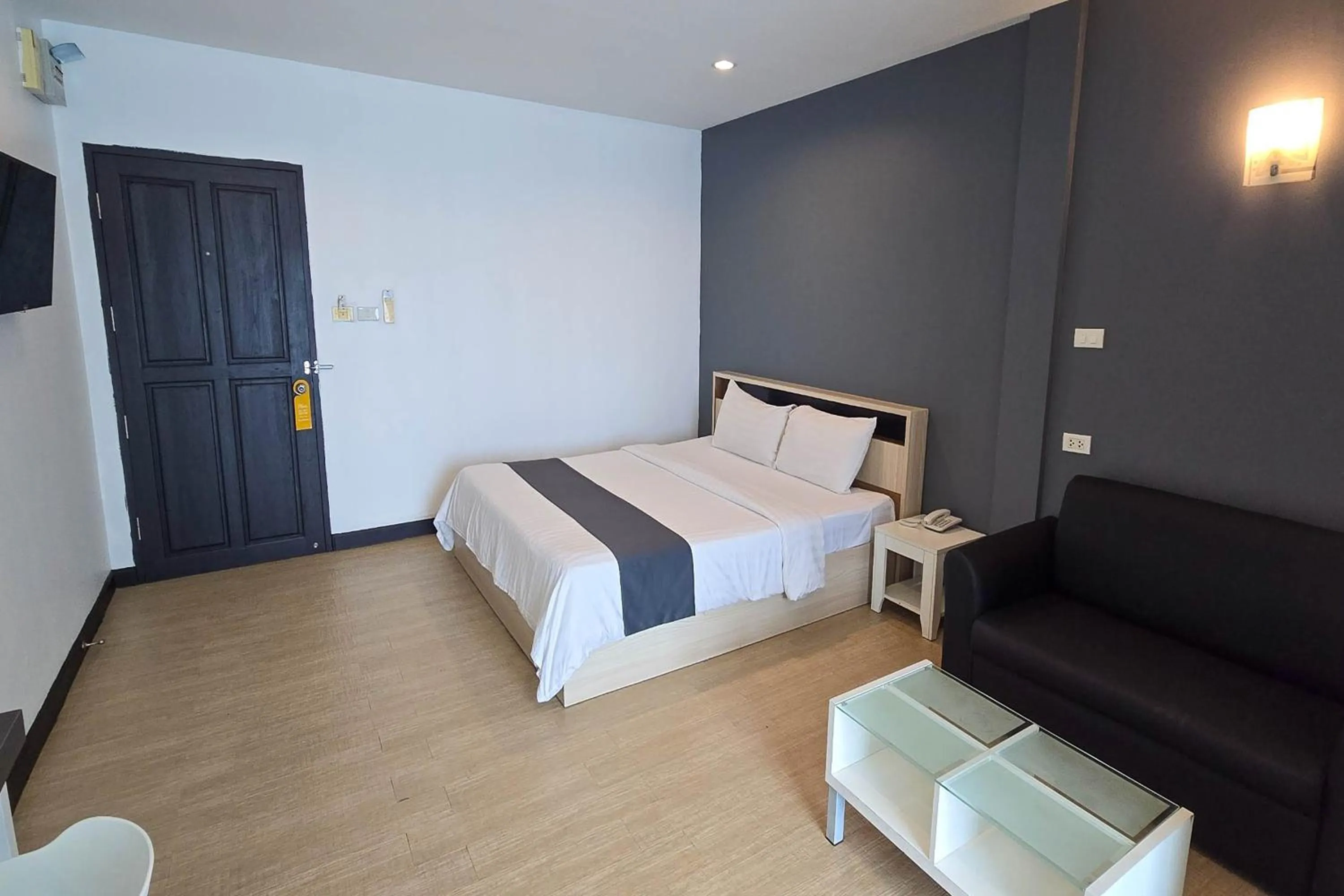 Bed in Le Nara Residence