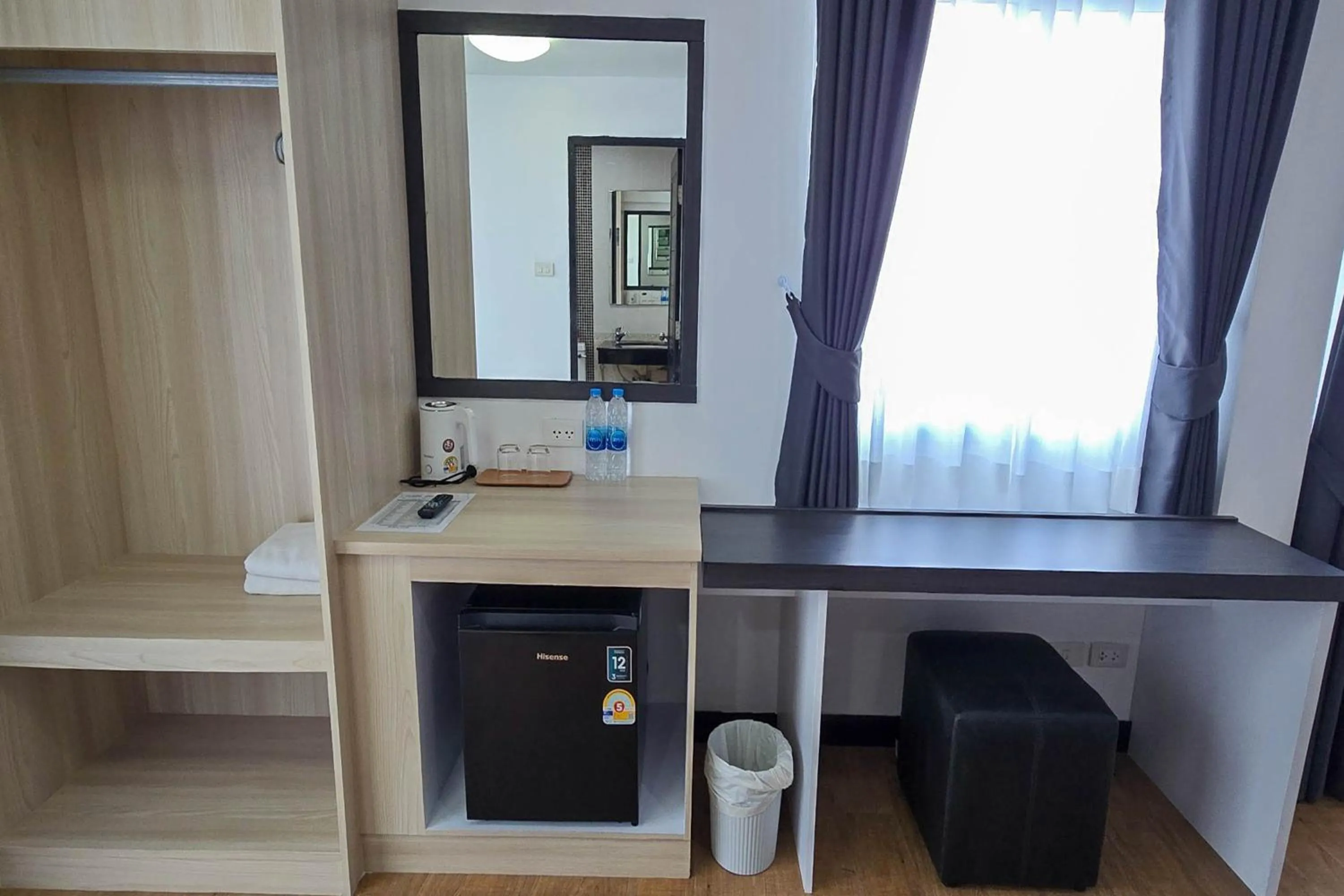 wardrobe in Le Nara Residence