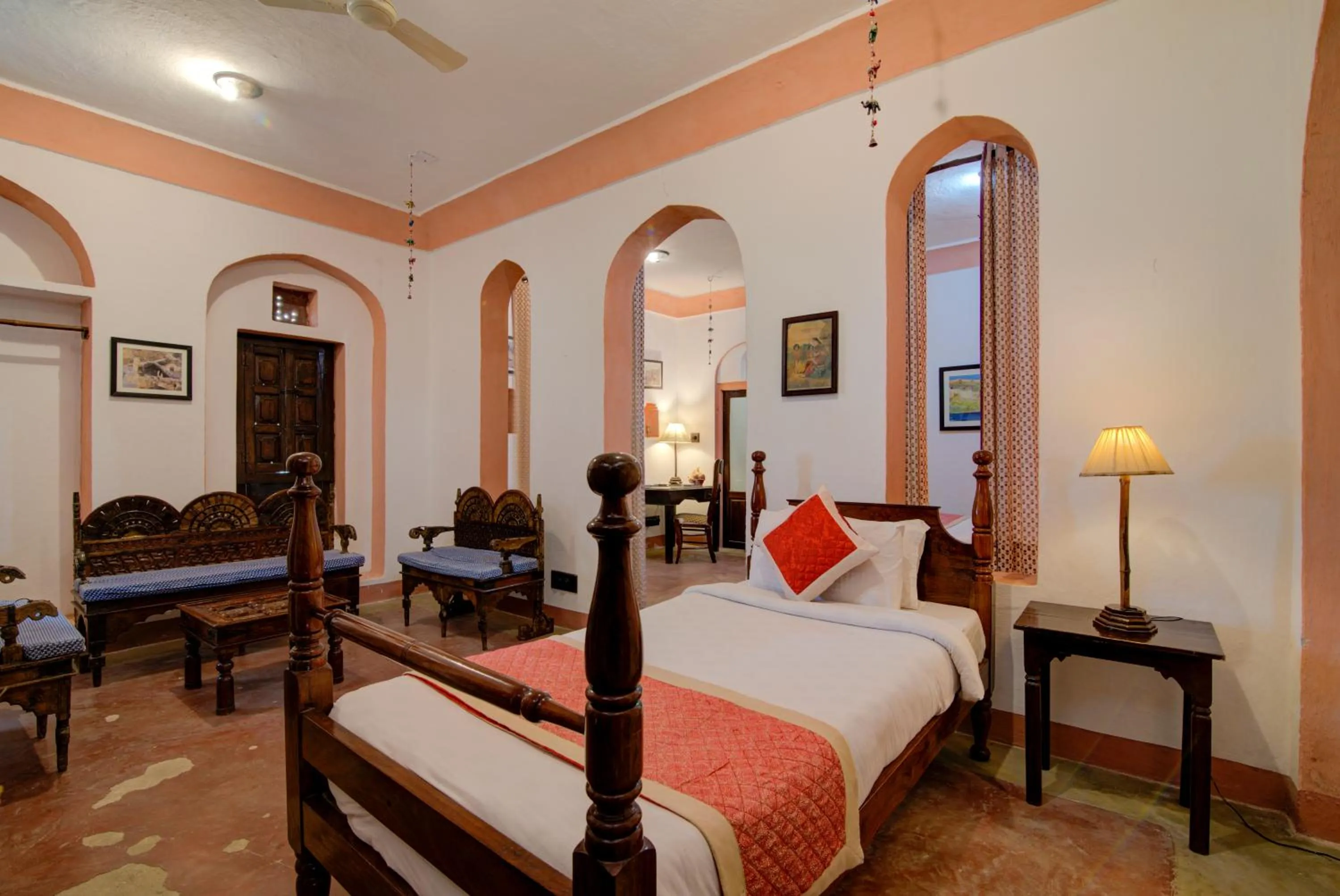 Bed in Fort Dadhikar, Alwar
