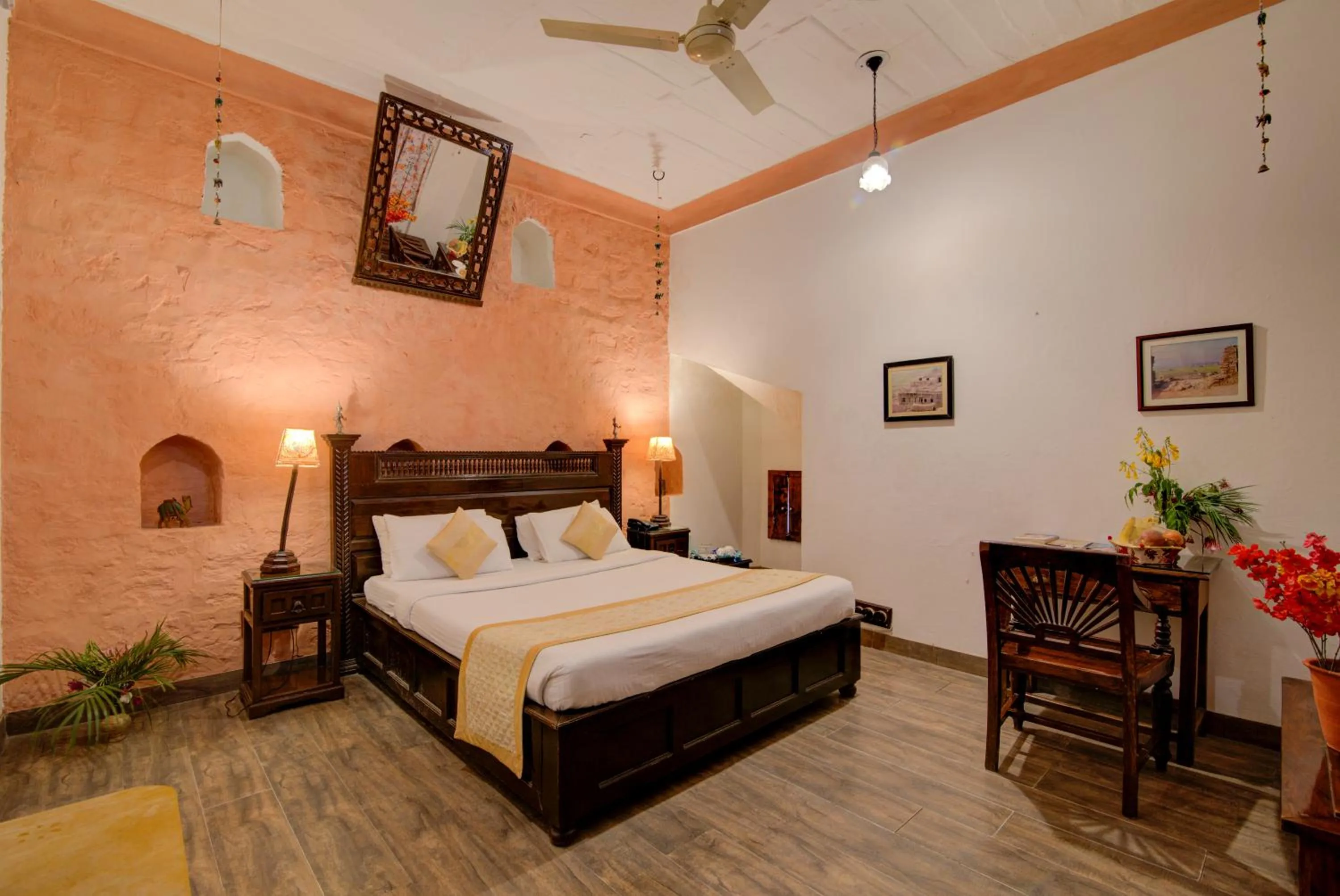 Bed in Fort Dadhikar, Alwar