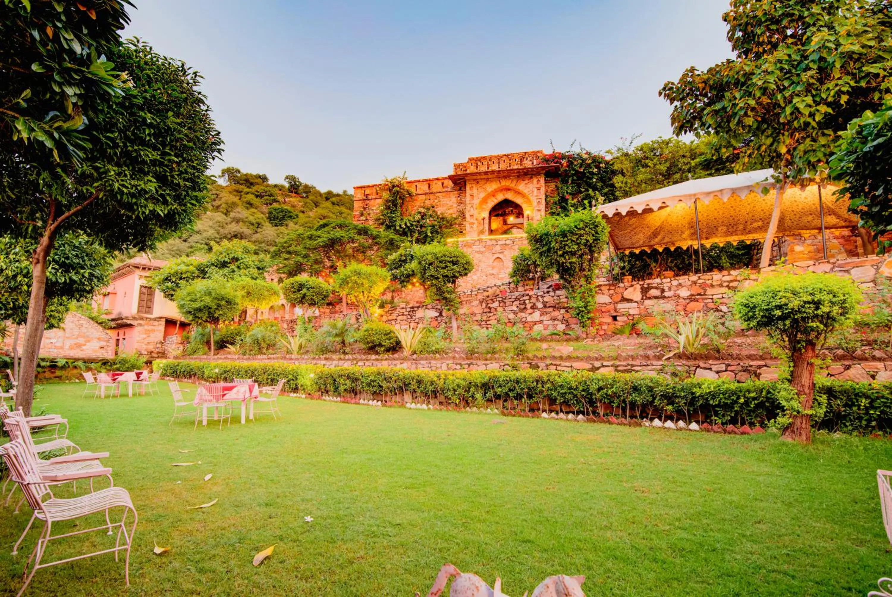 Garden in Fort Dadhikar, Alwar