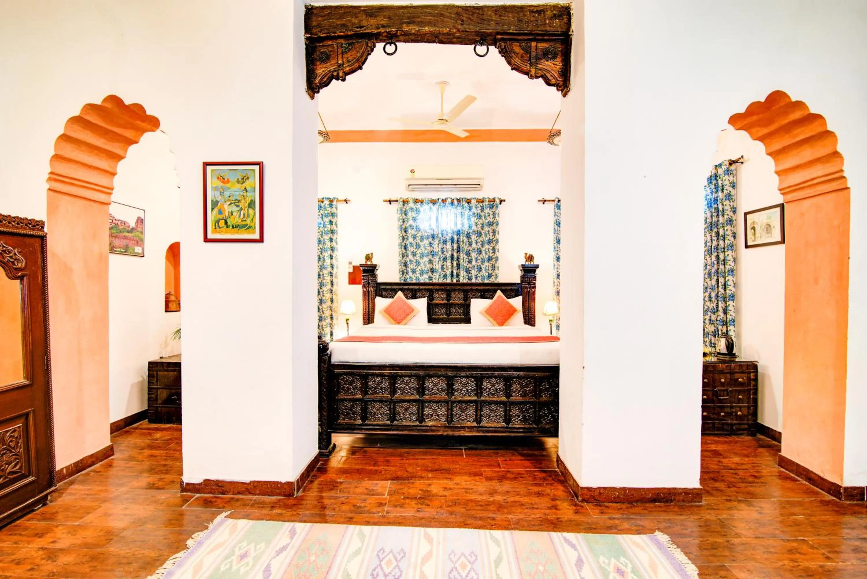 Bed in Fort Dadhikar, Alwar