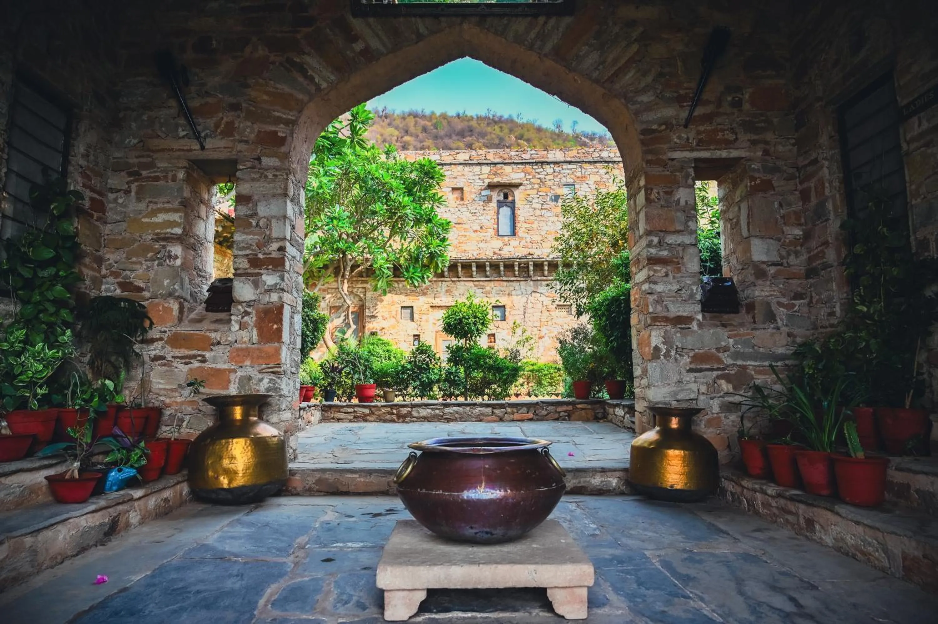 Property building in Fort Dadhikar, Alwar