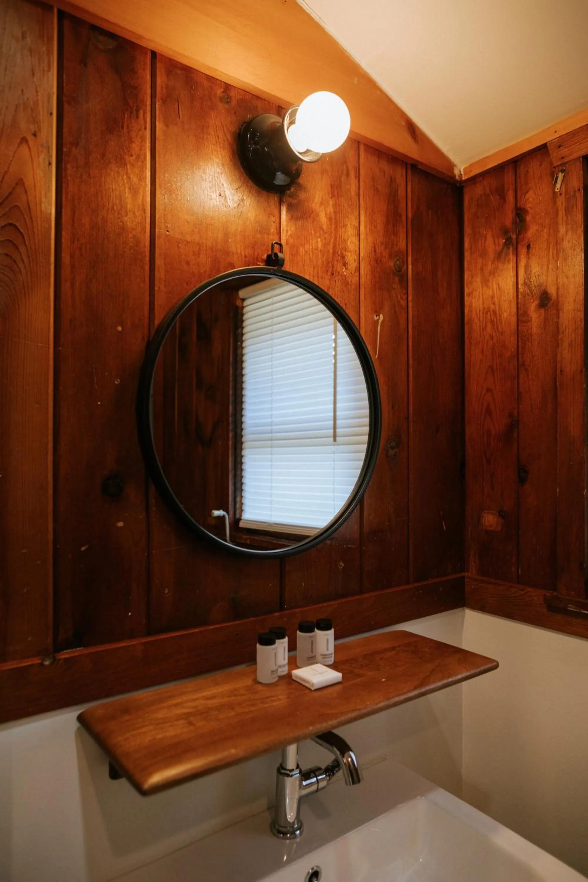 Bathroom in The Leeway