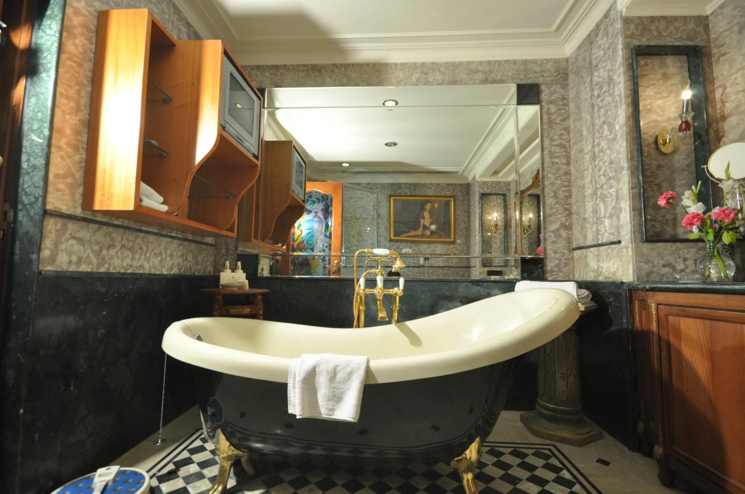 Bathroom in Shiv Vilas Resort