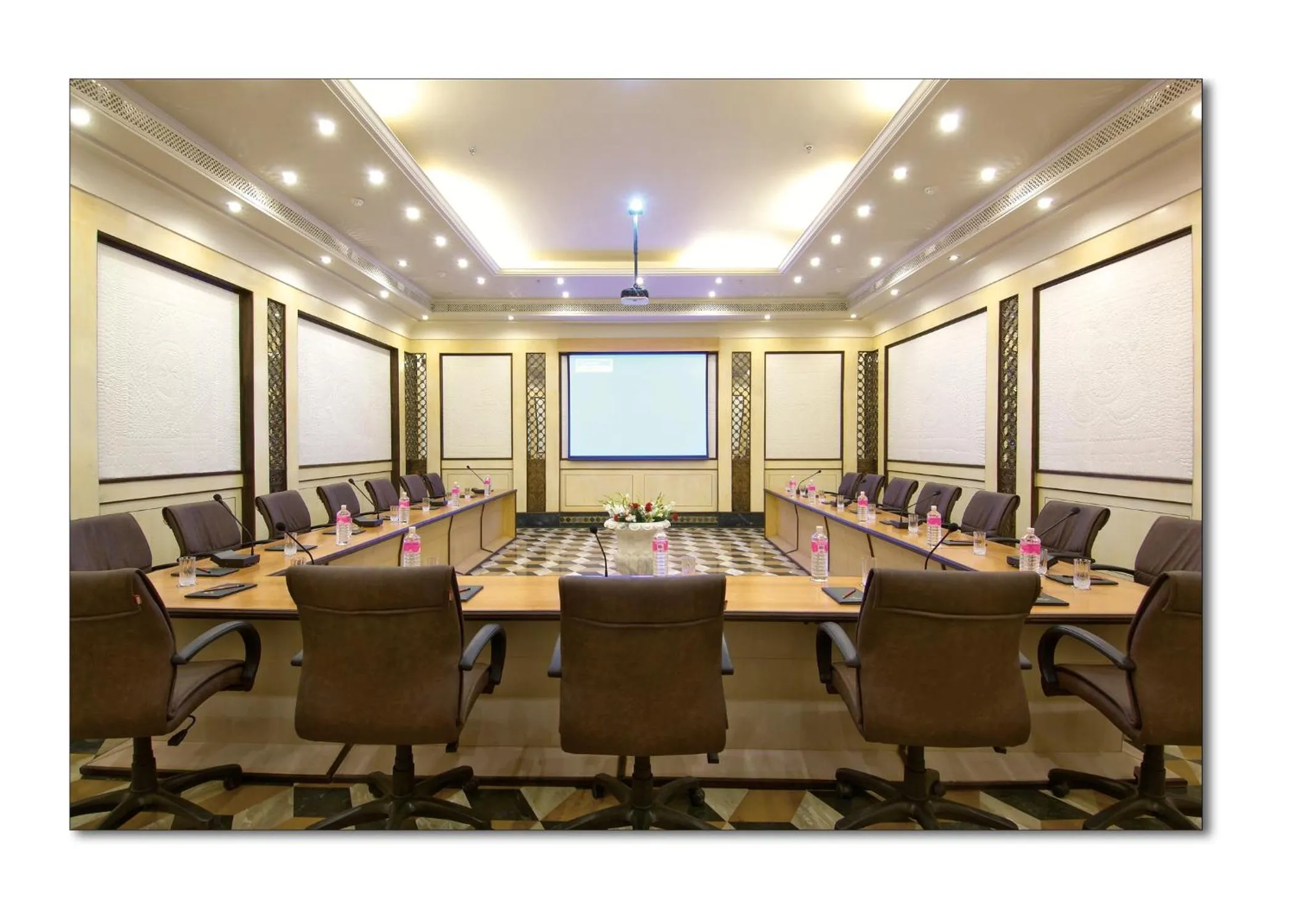 Meeting/conference room in Shiv Vilas Resort