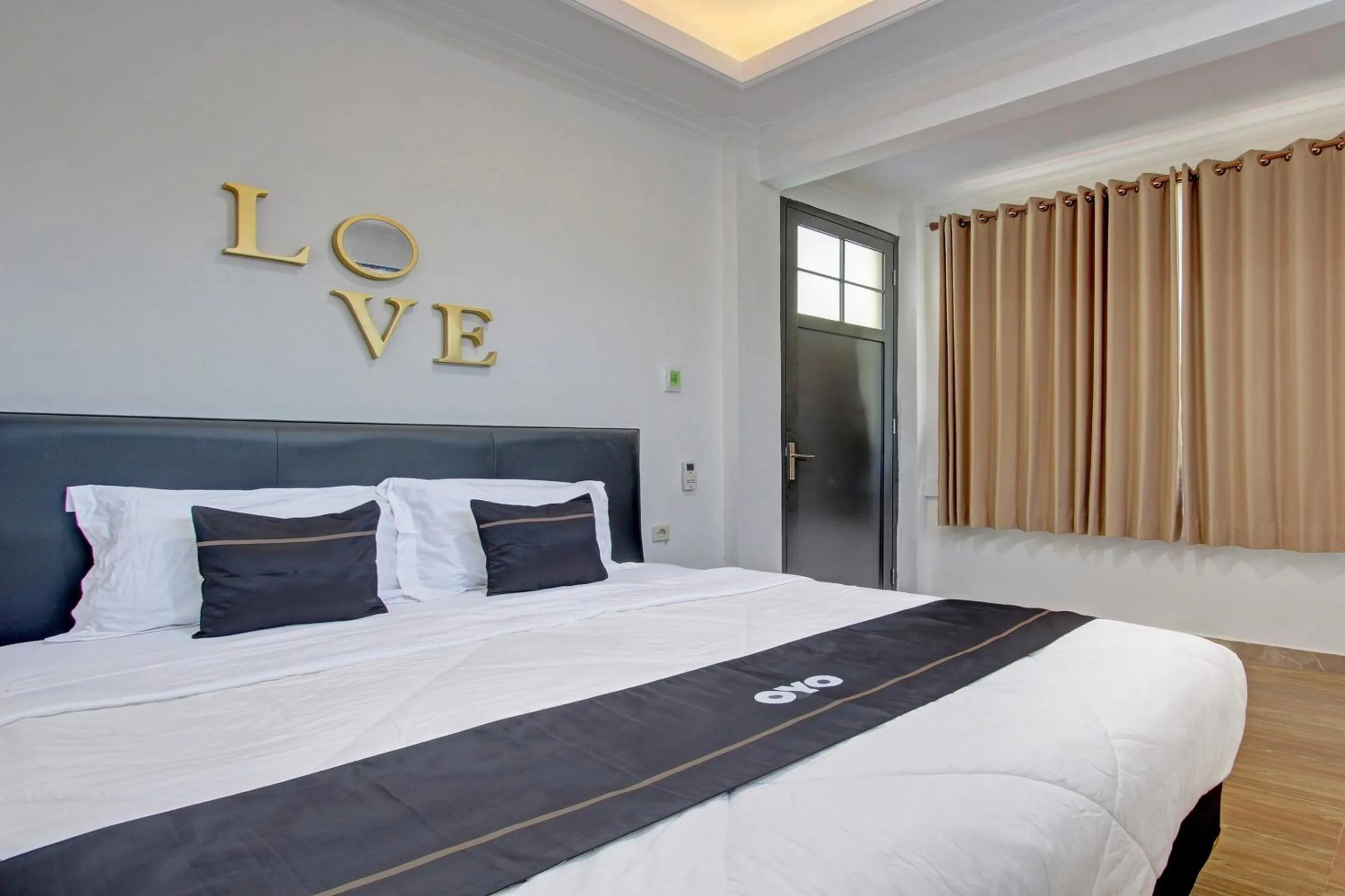 Bedroom in Collection O 93028 Homestay Joglo Ibu