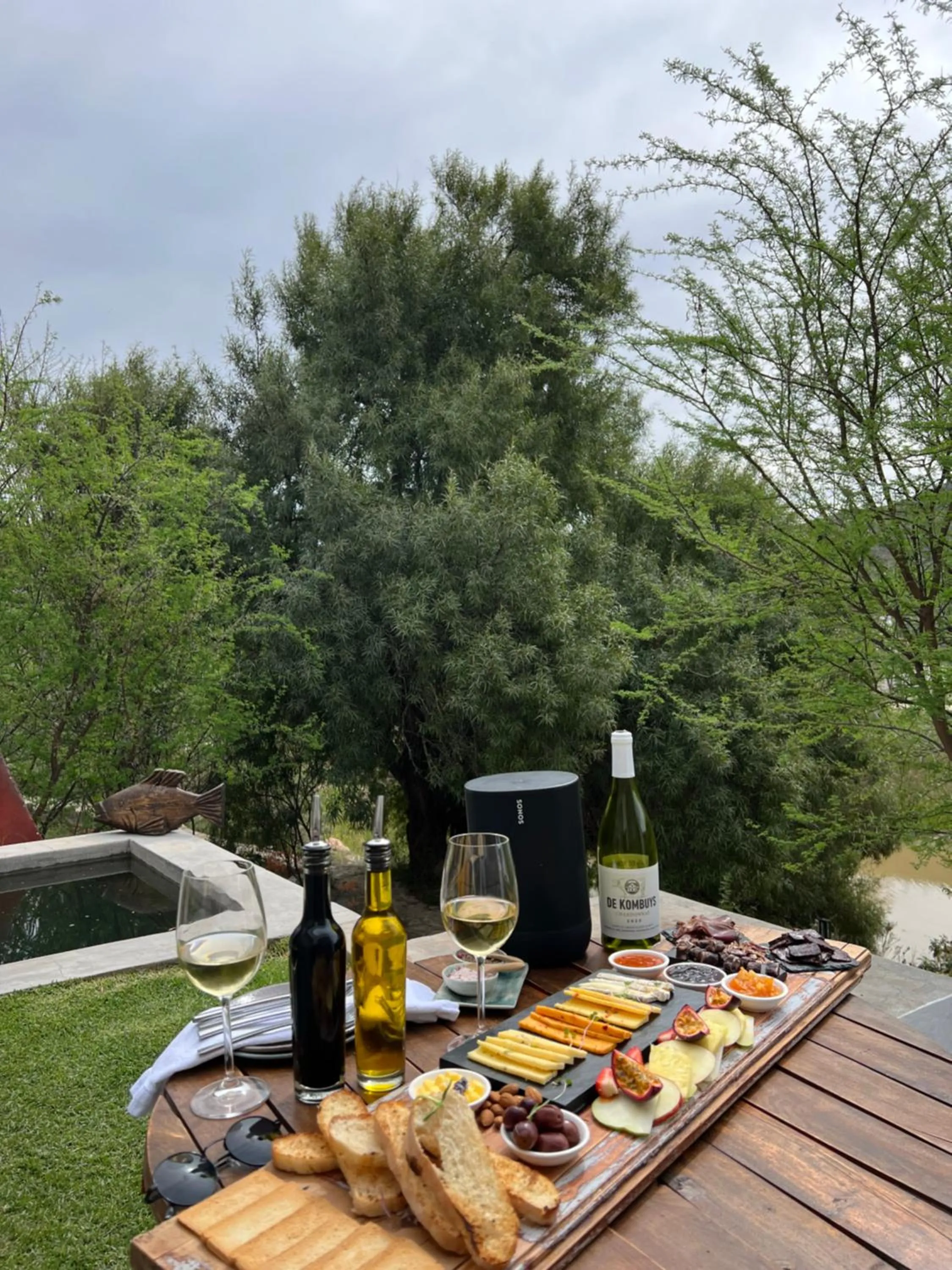 Swimming pool in De Kombuys