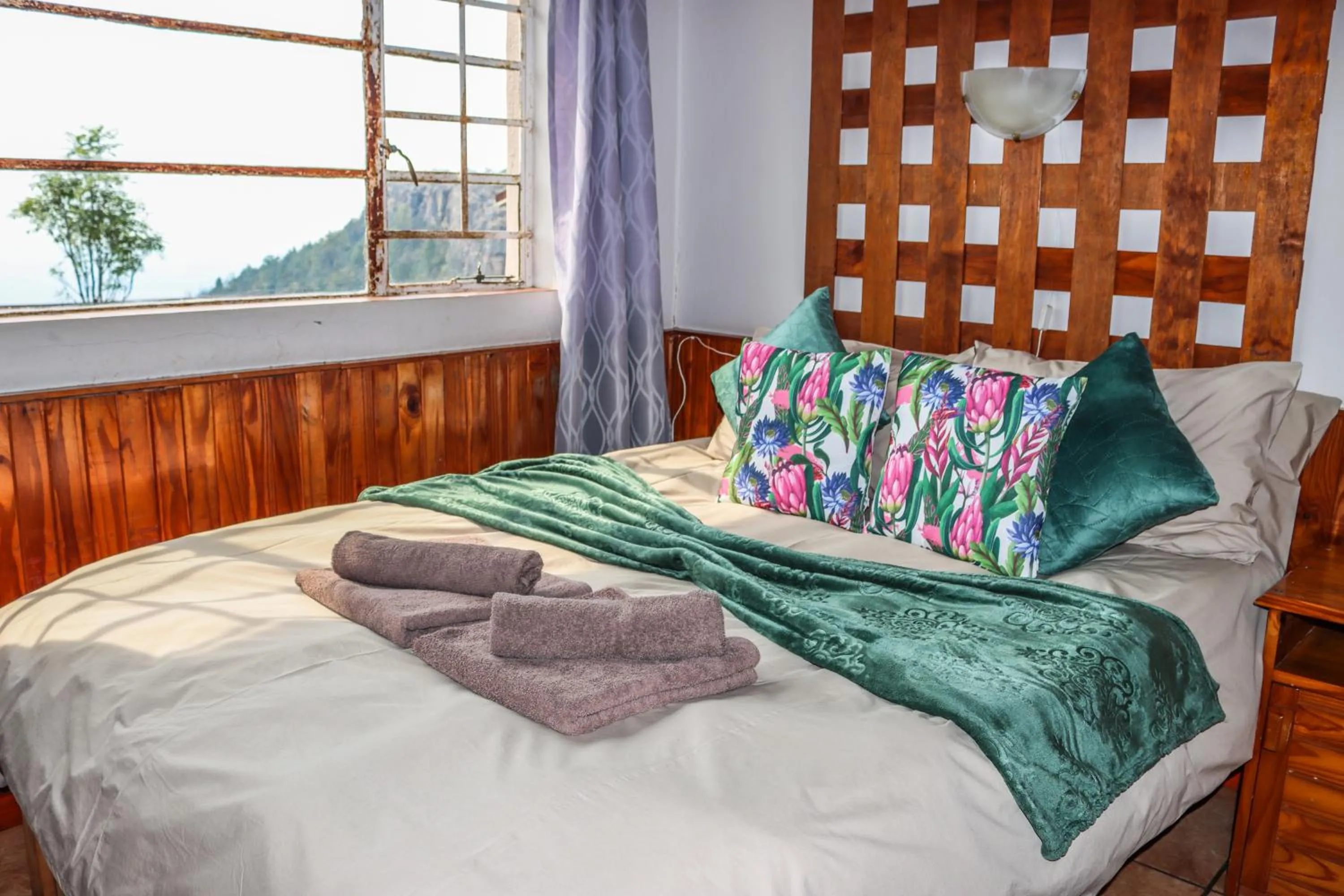 One-Bedroom Chalet in Panorama Chalets & Rest Camp