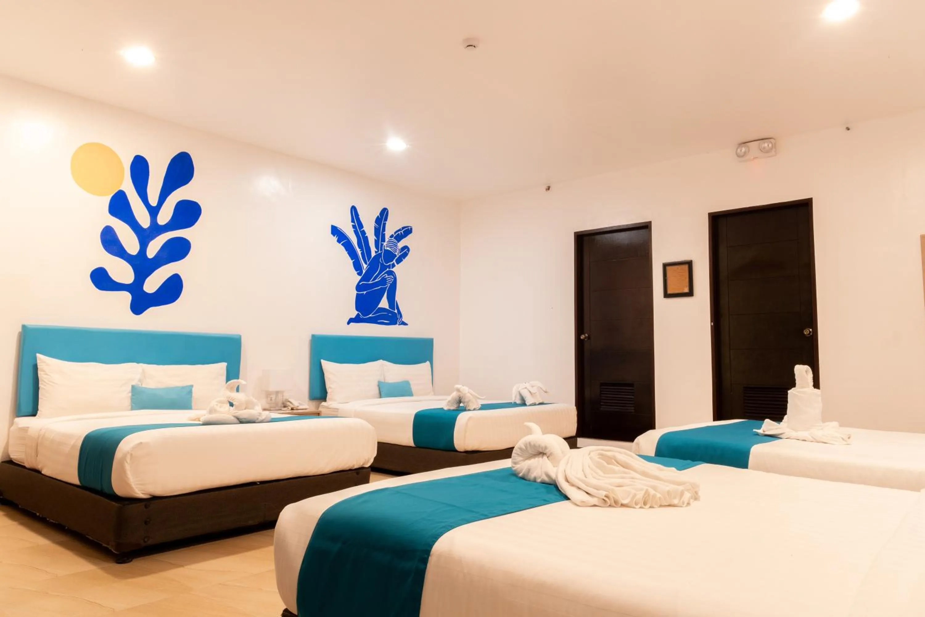 Bed in Boracay Sea View Hotel