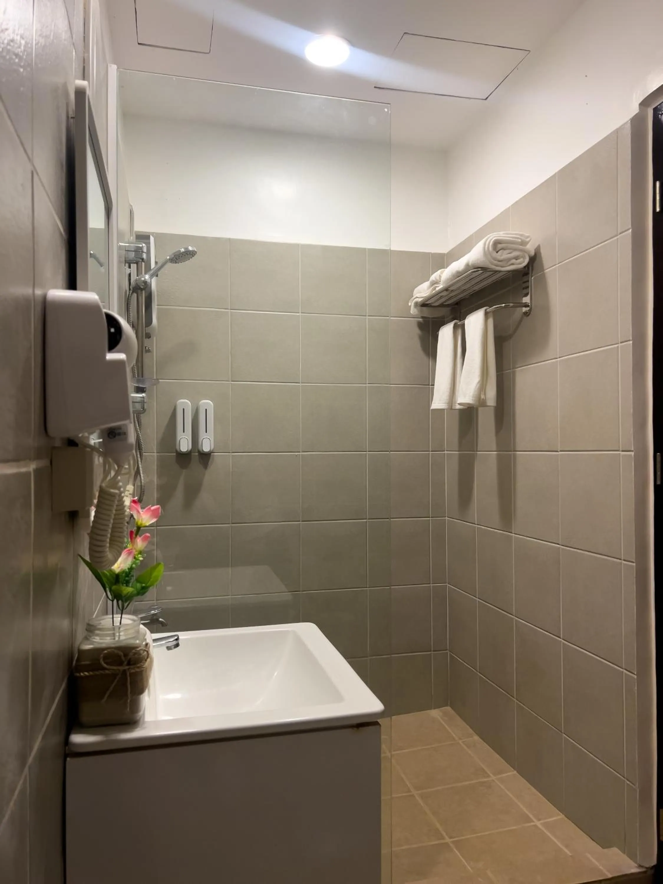 Shower in Boracay Sea View Hotel