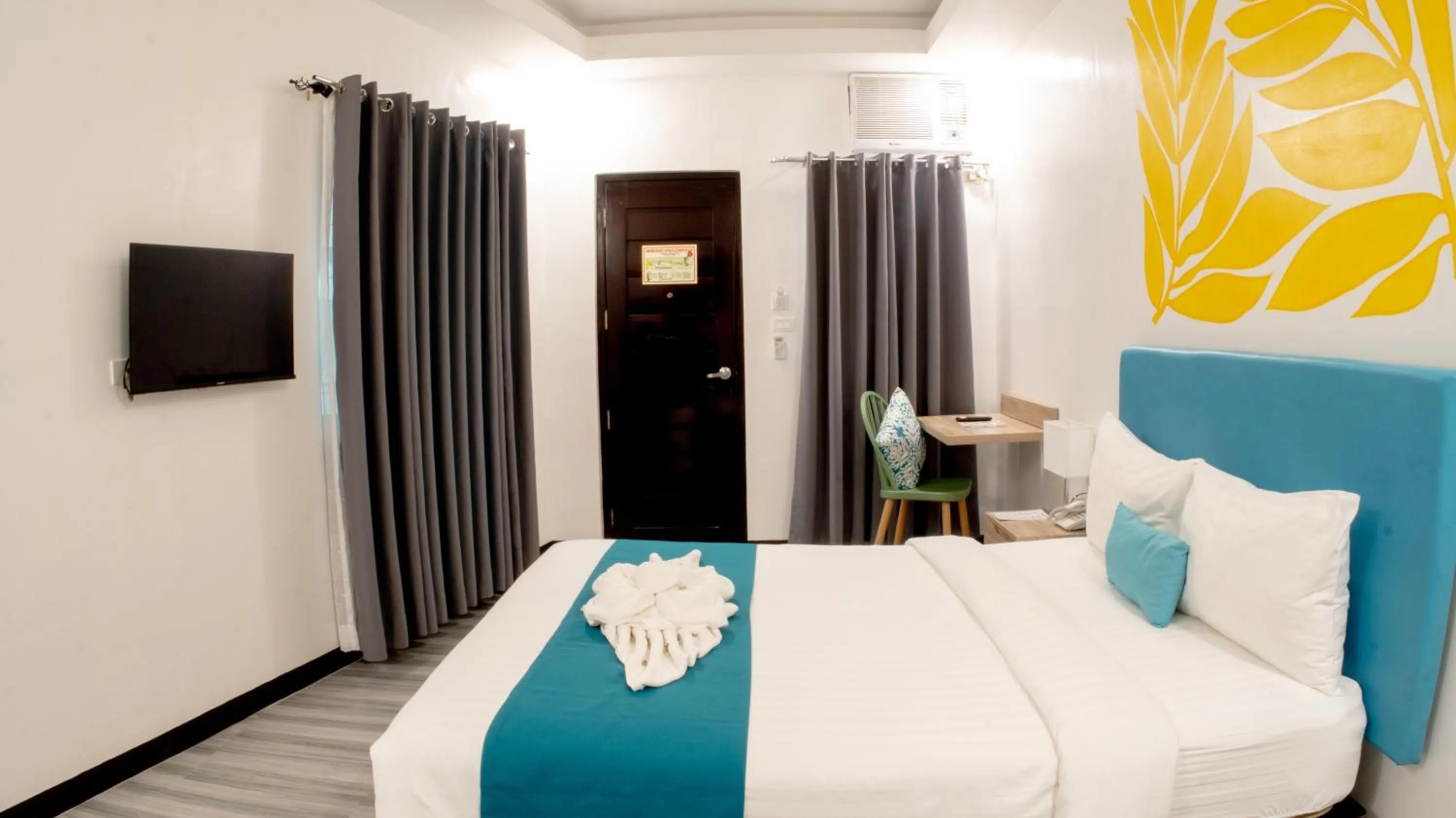 Bed in Boracay Sea View Hotel