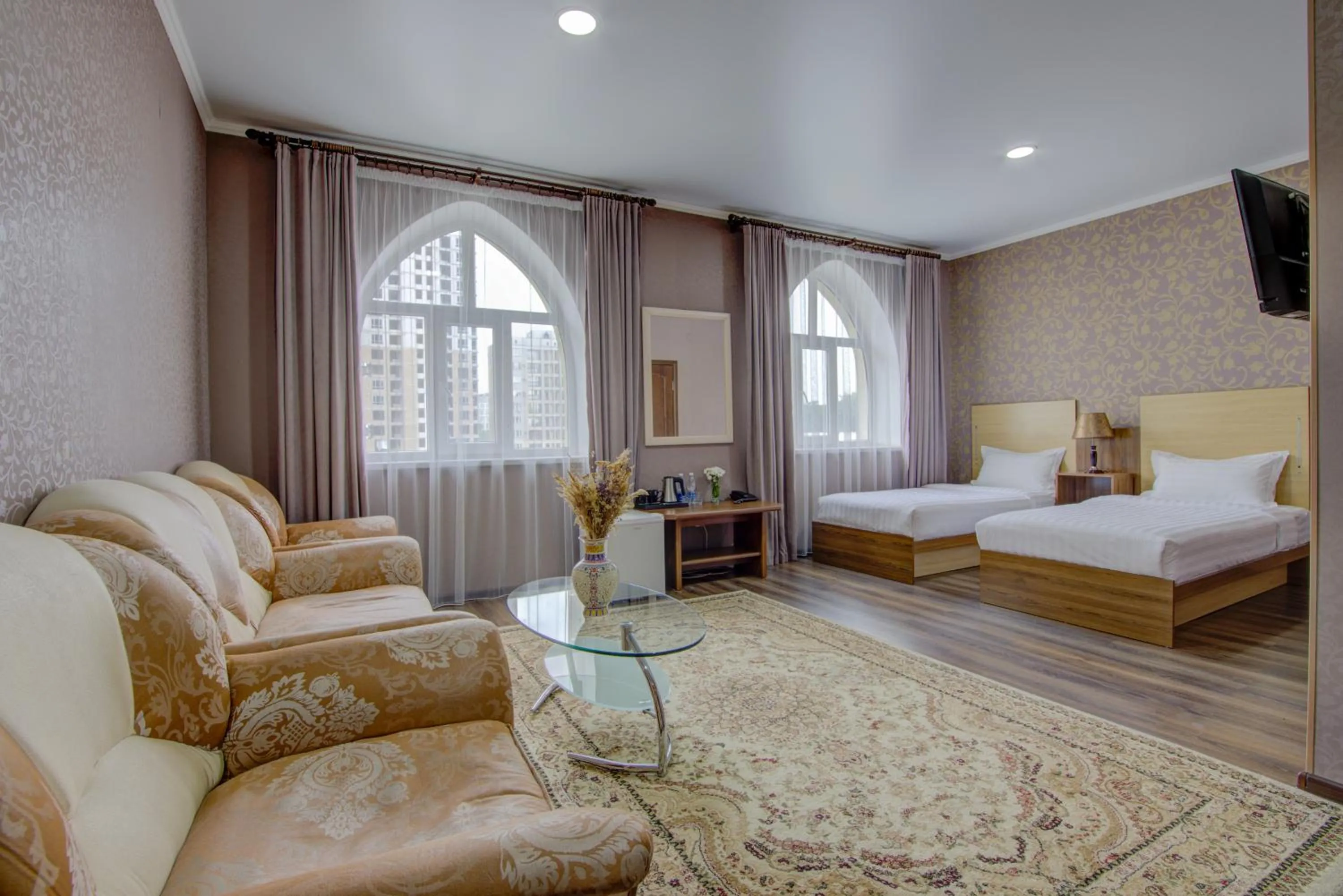 Bed in Shah Palace Hotel