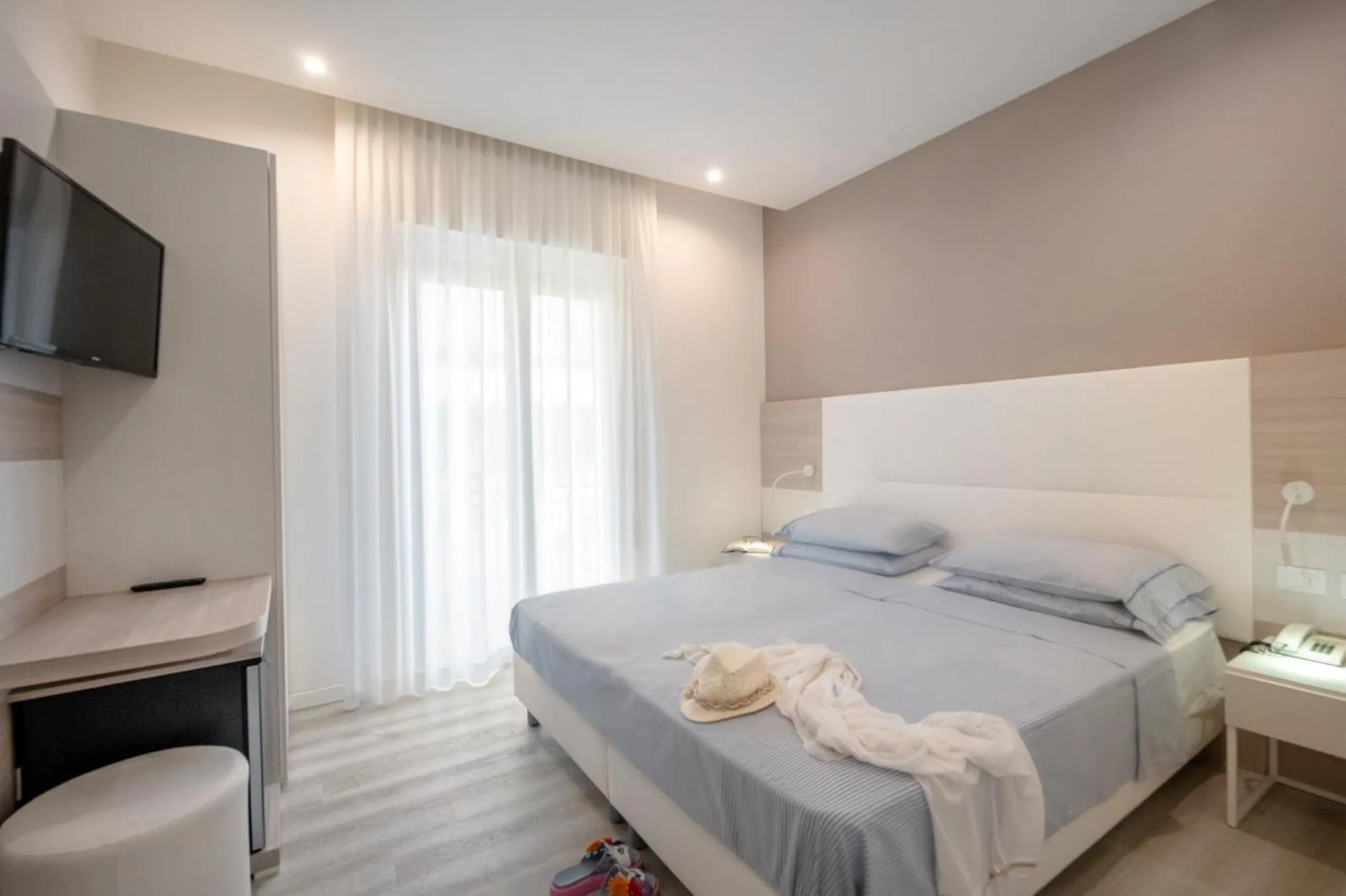 Photo of the whole room in Hotel Miramare