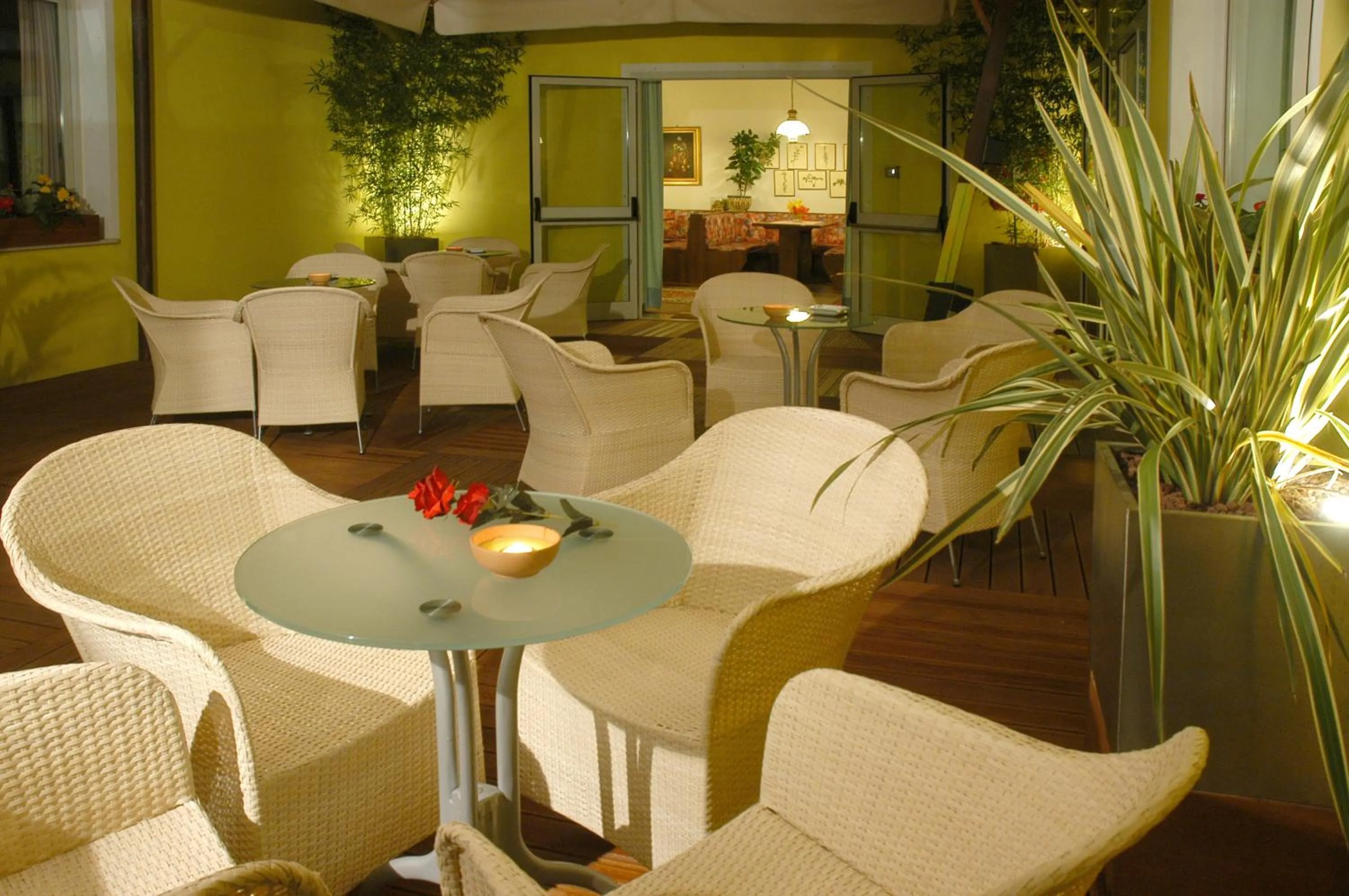 Lounge or bar in Hotel Miramare