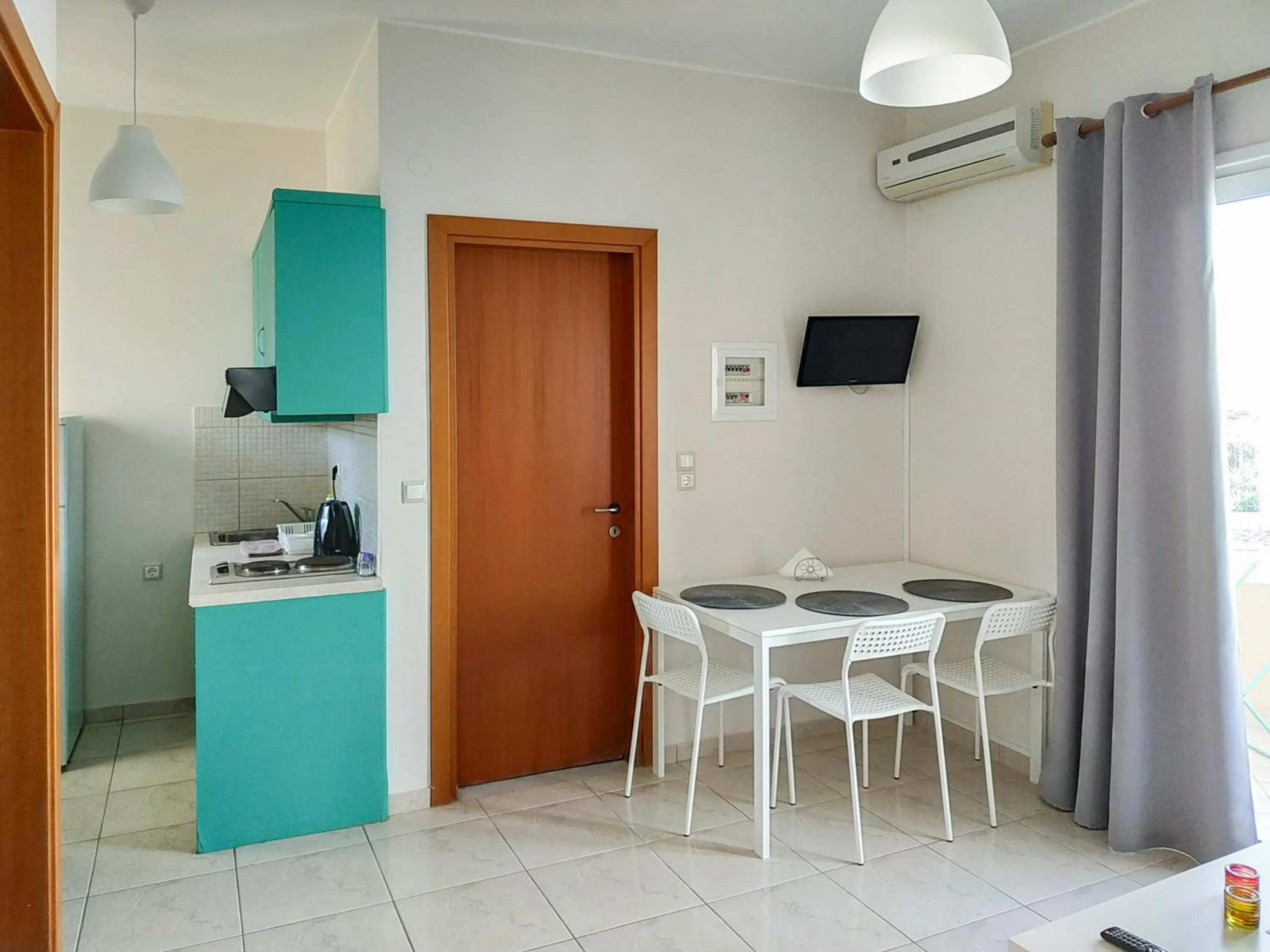 Pasithea apts