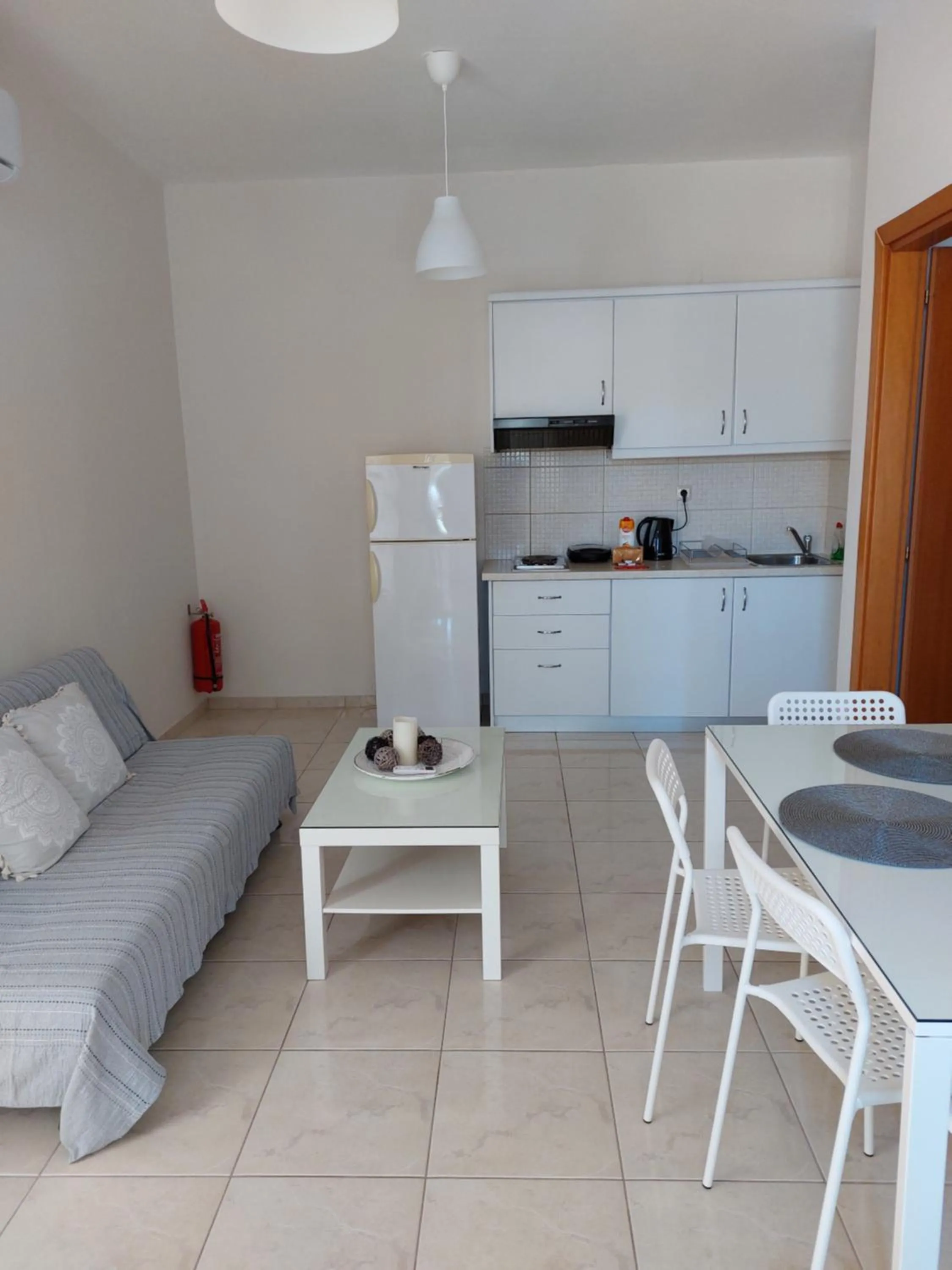 Pasithea apts