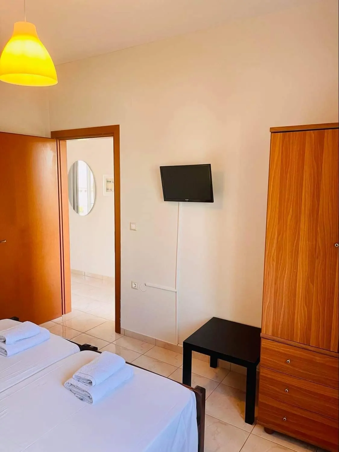 Bed in Pasithea apts