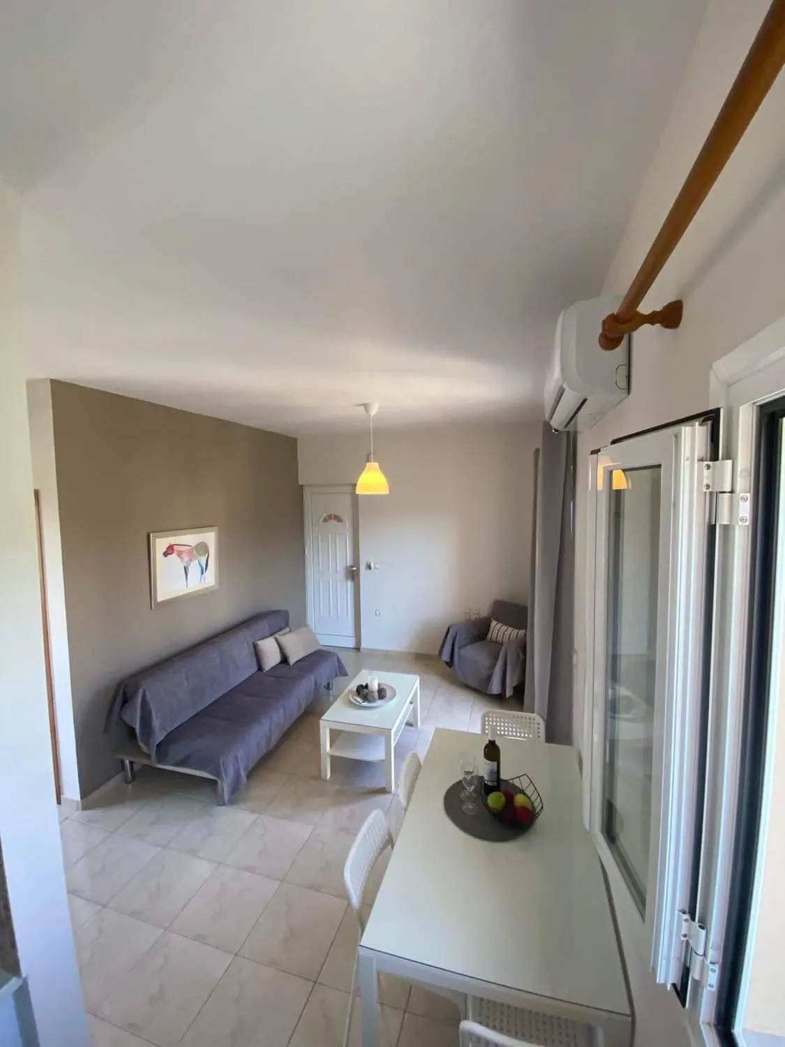 Bed in Pasithea apts