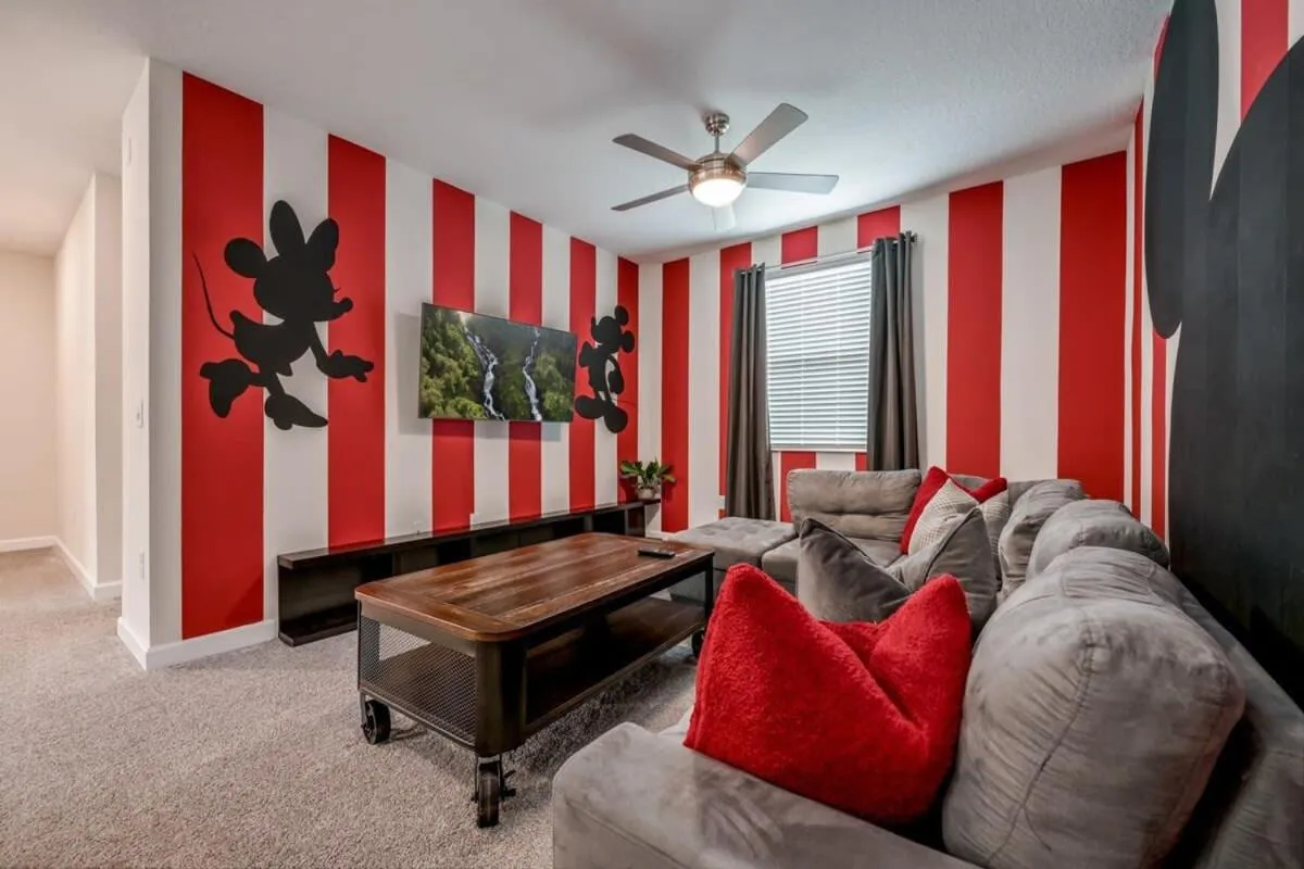 Themed Bedrooms Super Fun & Beautifully Decorated