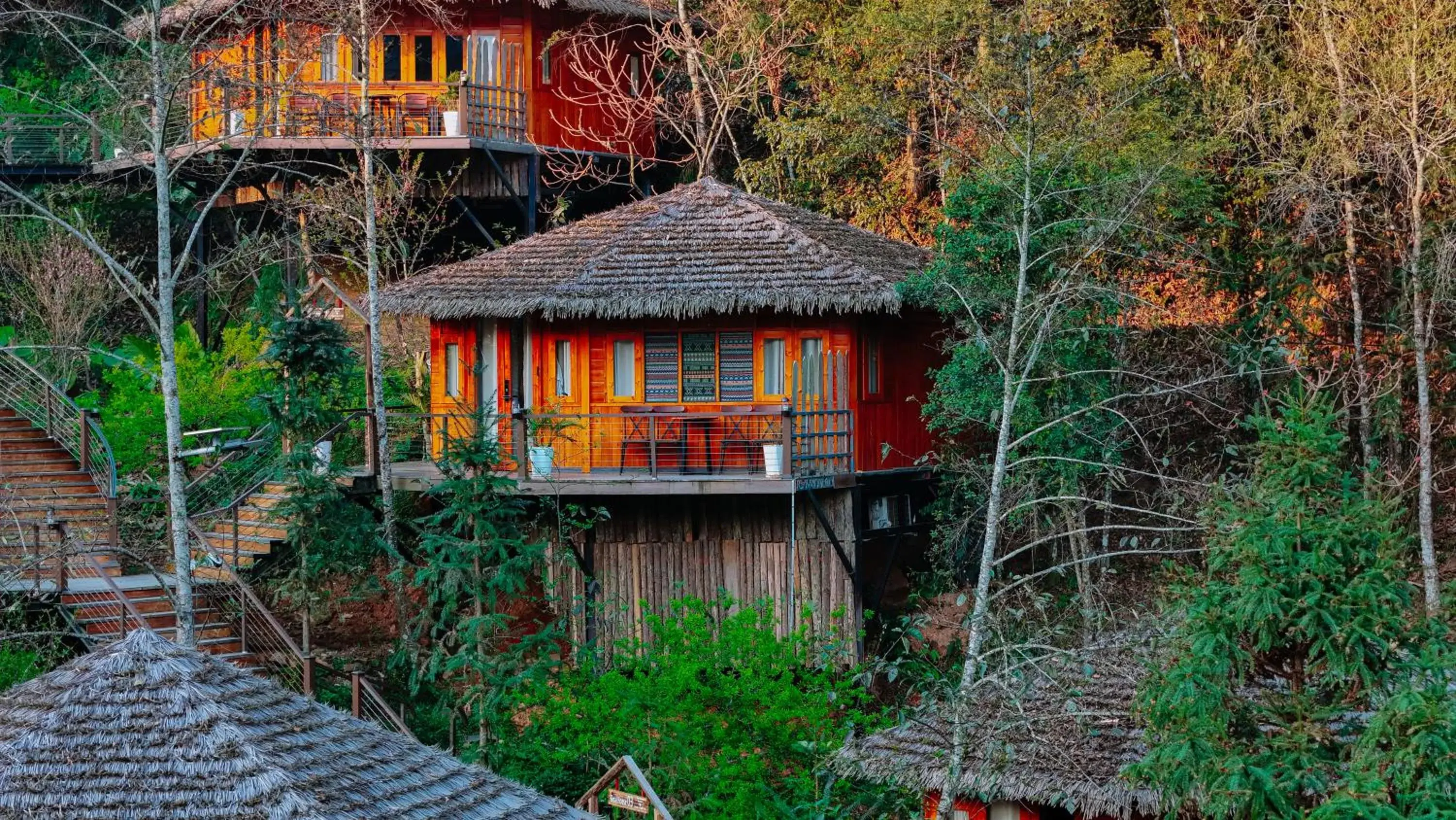 Property building in Sinai Bungalow & Hotel SaPa Property building in Sinai Bungalow & Hotel SaPa