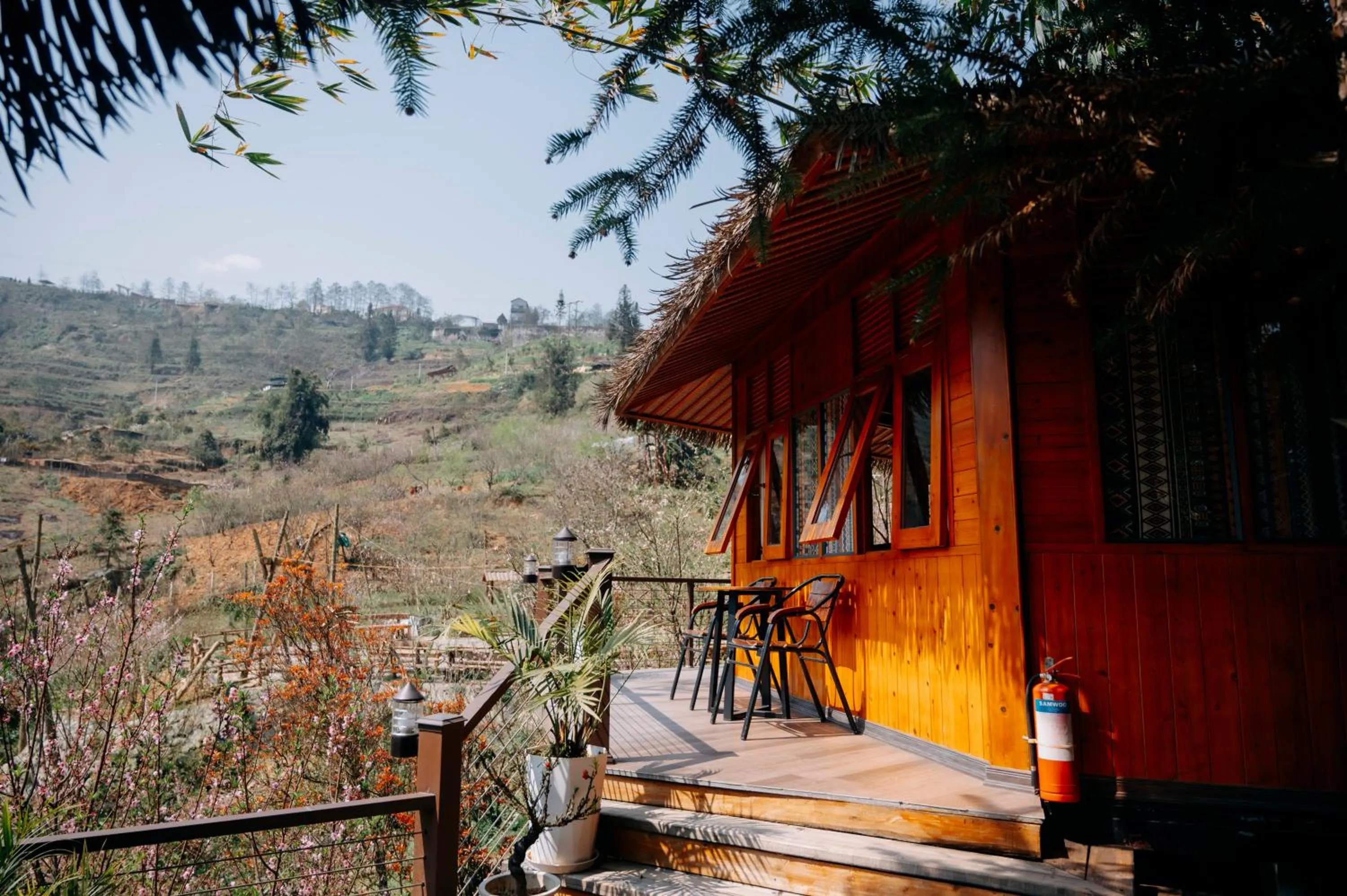 Sinai Bungalow & Hotel SaPa