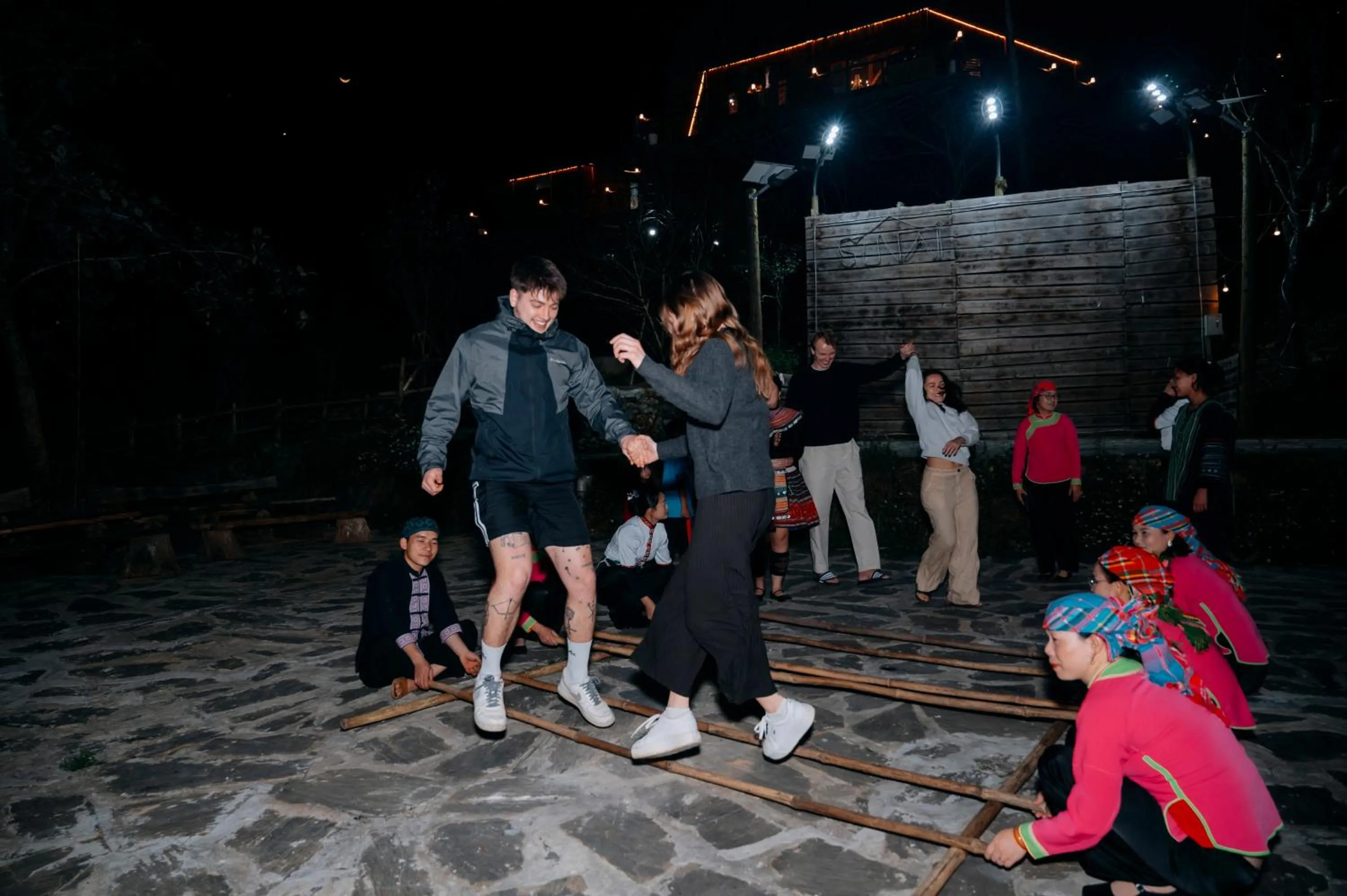 Sinai Bungalow & Hotel SaPa