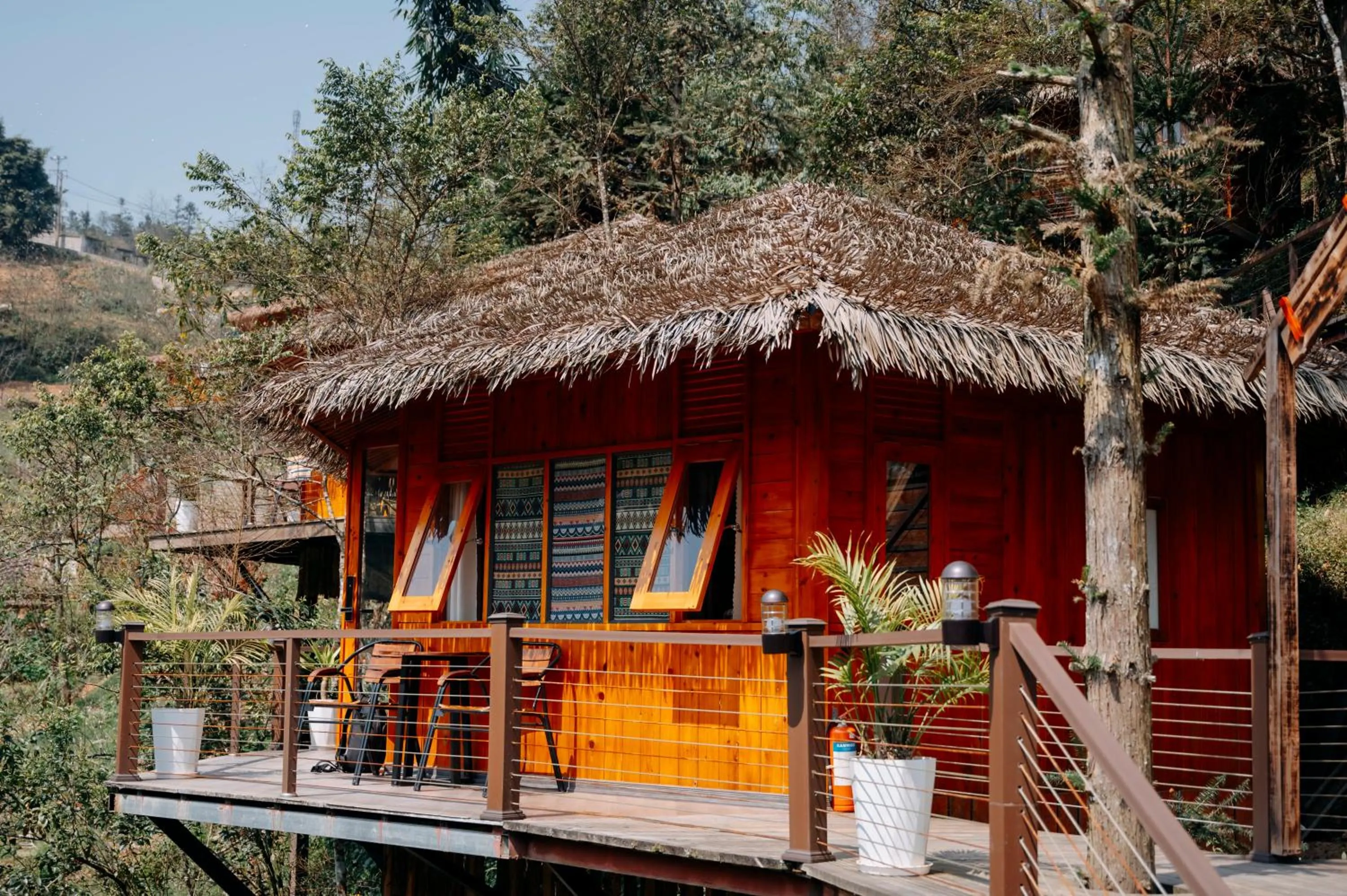 Sinai Bungalow & Hotel SaPa