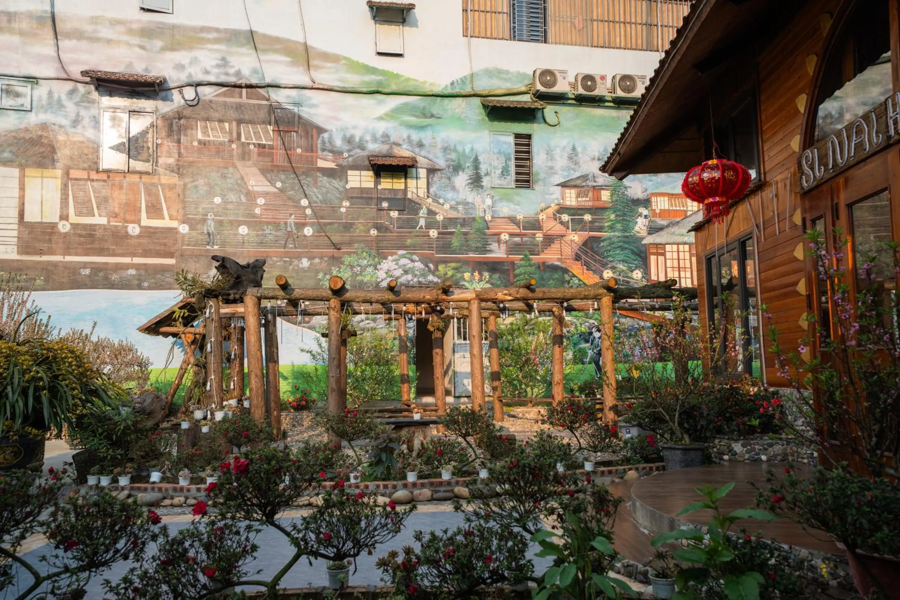 Sinai Bungalow & Hotel SaPa