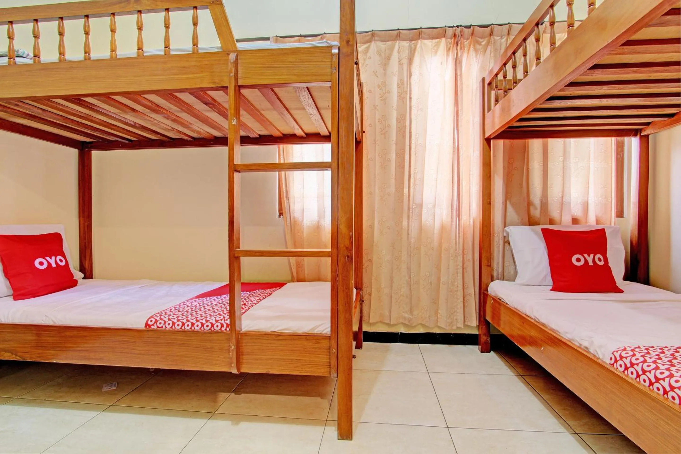 Bedroom, Bed in Hotel O Mtc Bunk Bed