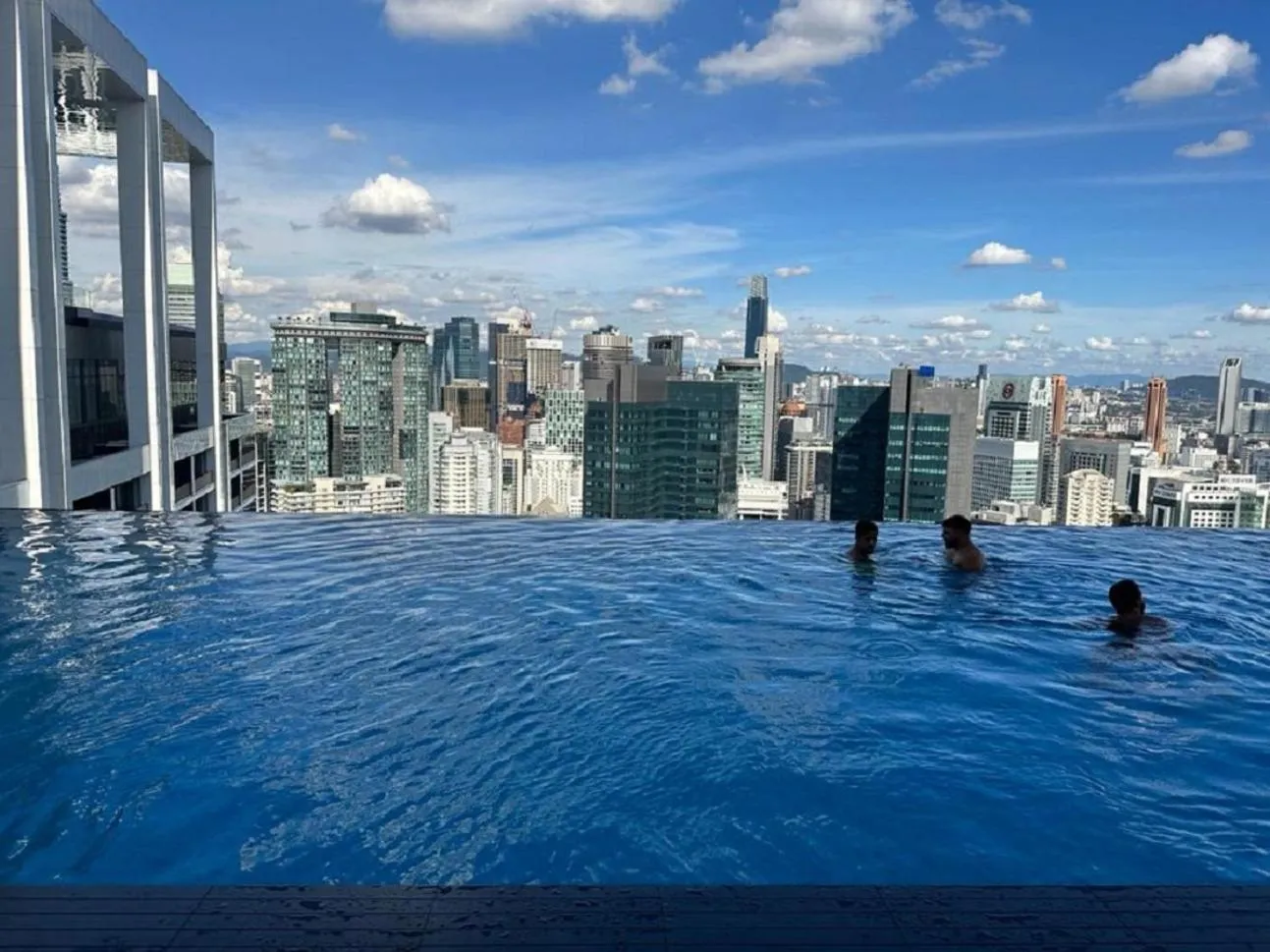 Swimming Pool in The Platinum KLCC Luxury Suite
