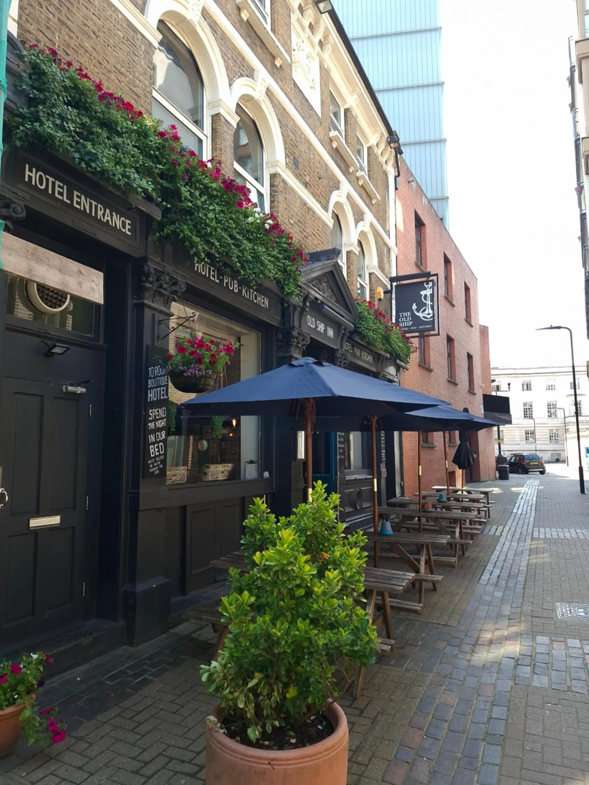 Property building in Old Ship Inn Hackney